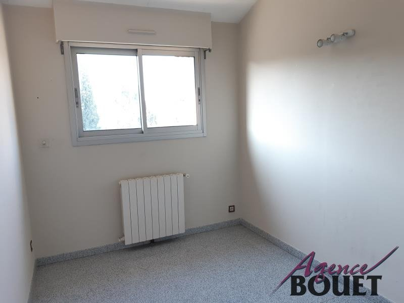 Location Appartement TARASCON séjour de 27 m²