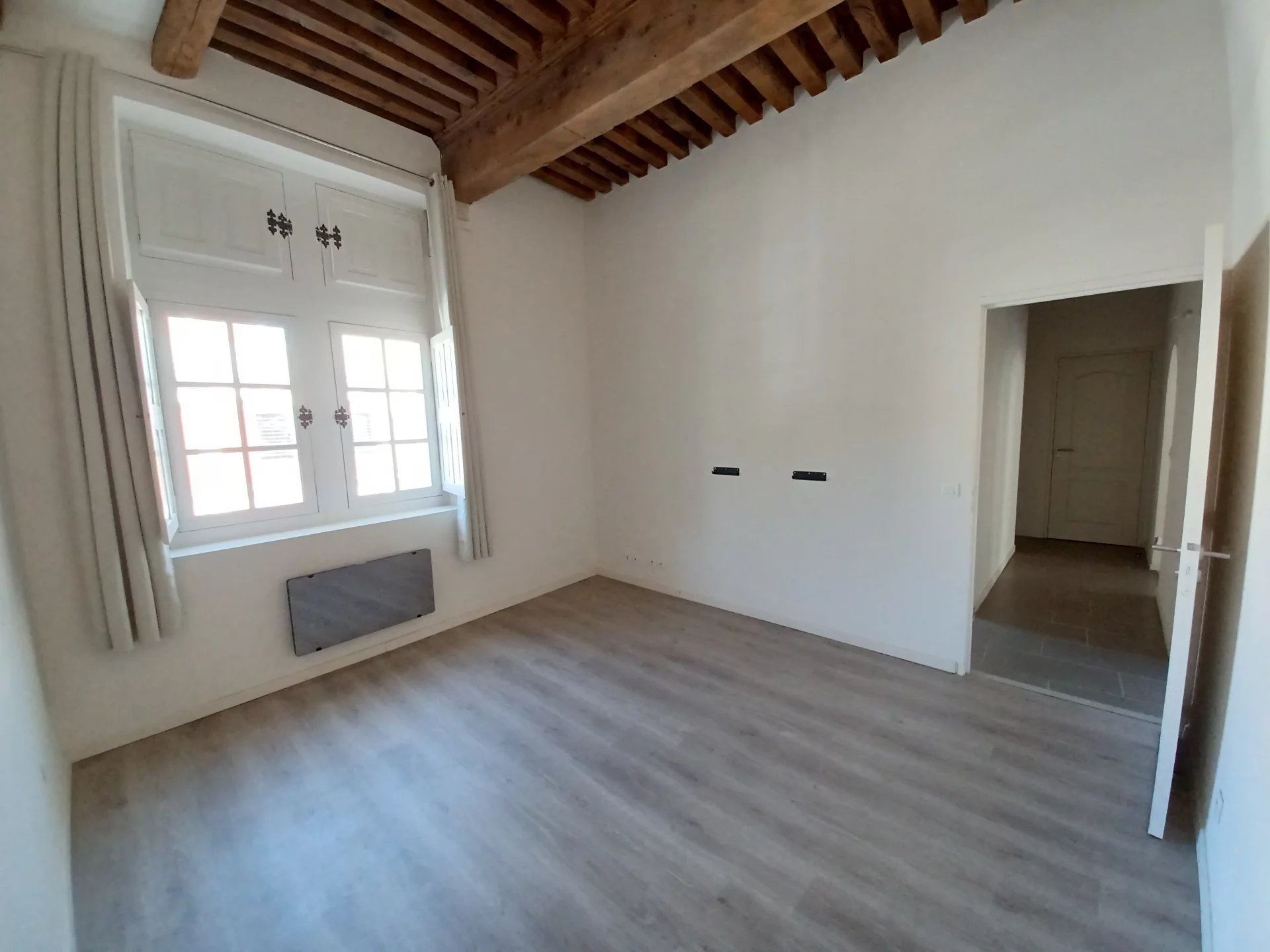 Location Appartement BEAUCAIRE 3 pièces