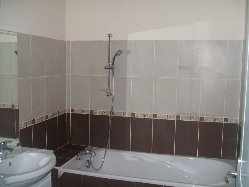 Location Appartement CHAVANNES 4 pièces