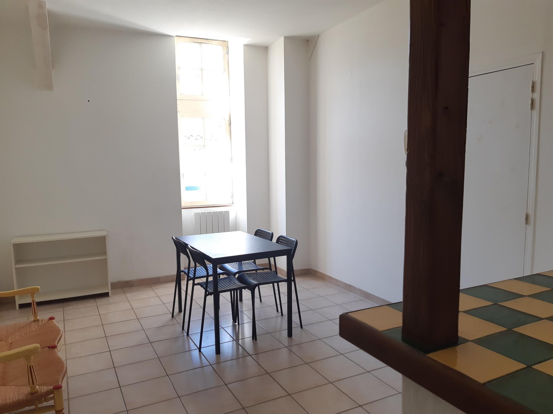 Location Appartement TARASCON 1 salles de bain