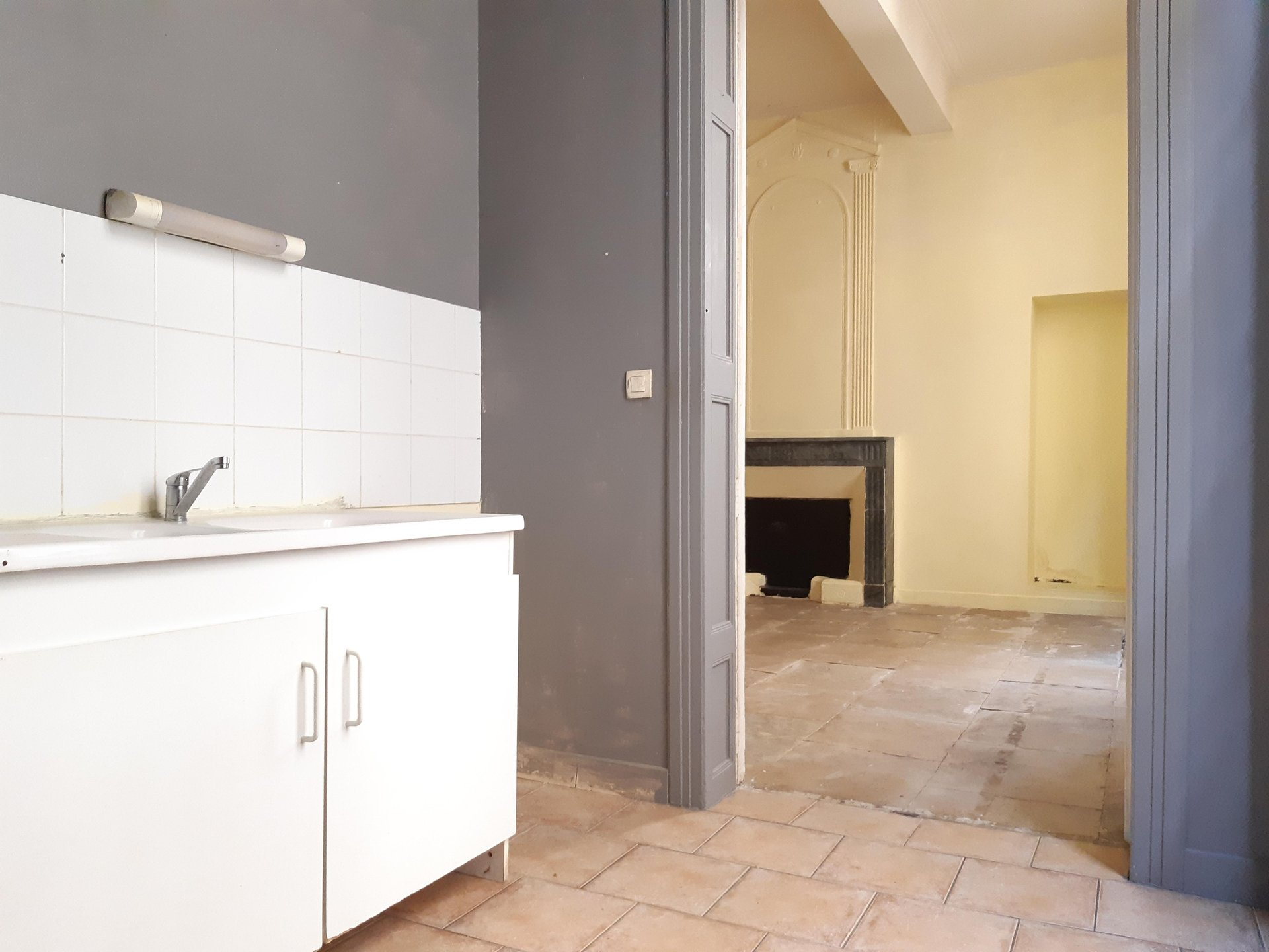 Location Appartement BEAUCAIRE surface habitable de 72 m²