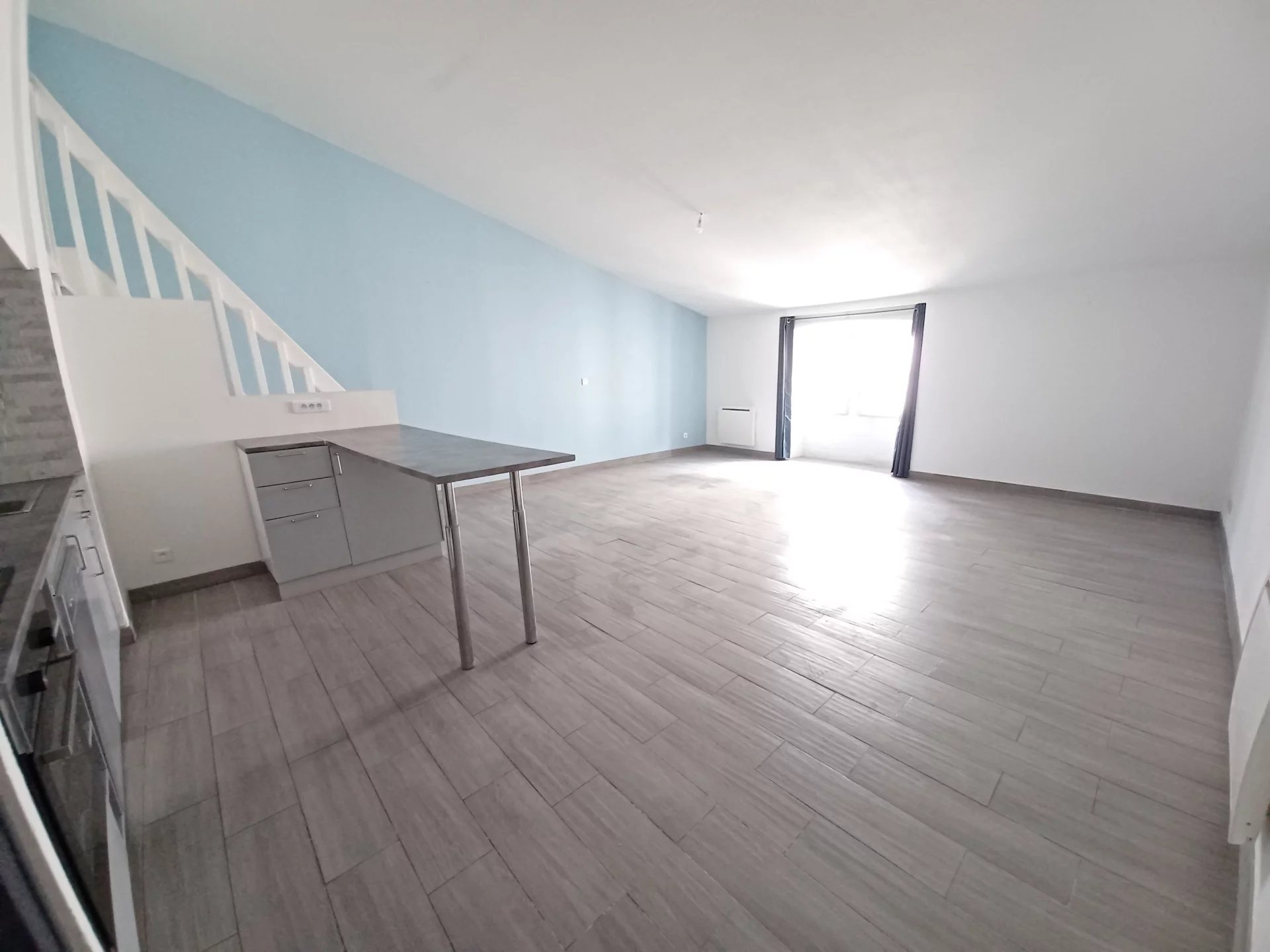 Location Appartement BEAUCAIRE 1 salles de bain