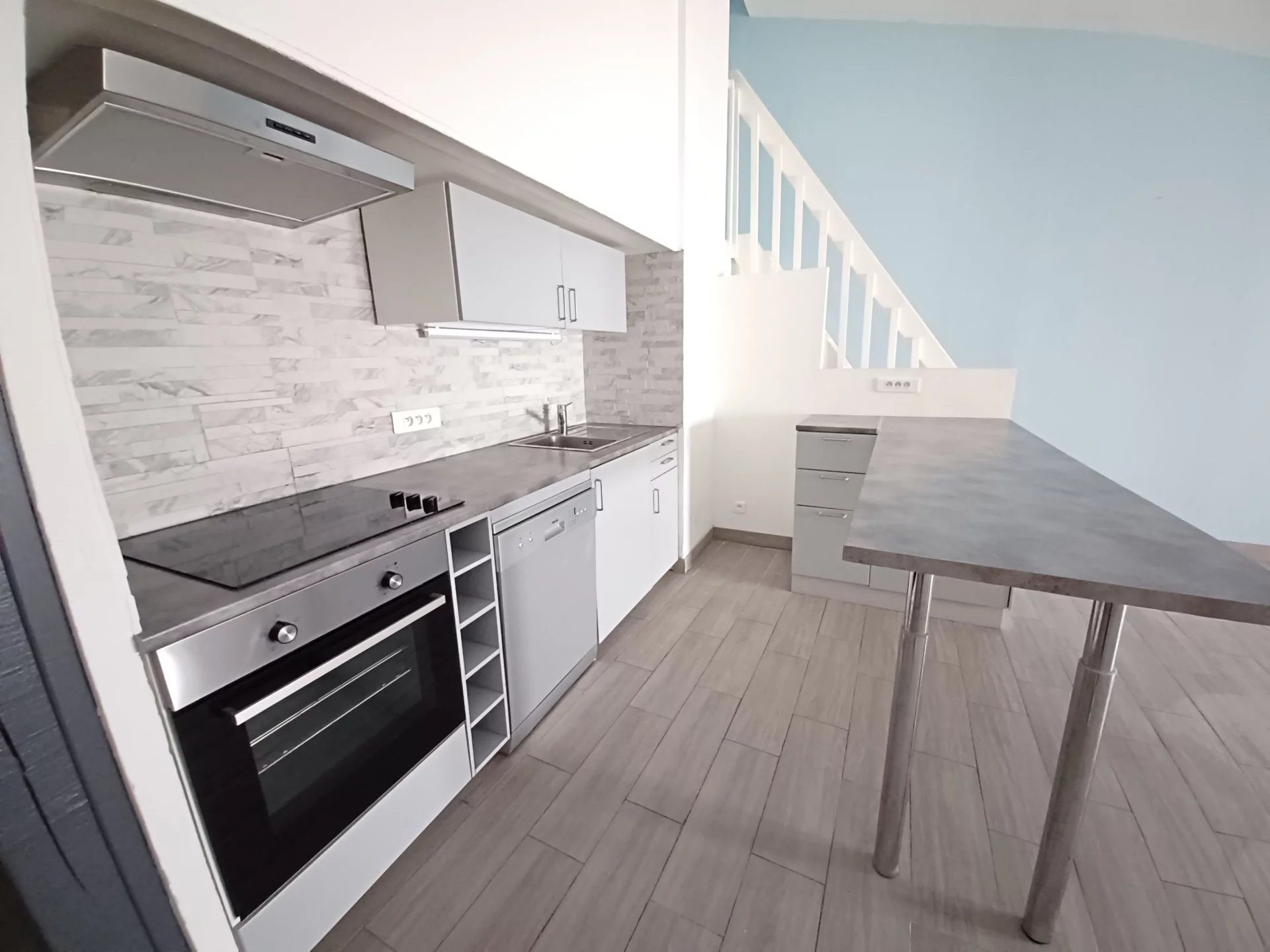 Location Appartement BEAUCAIRE surface habitable de 88 m²