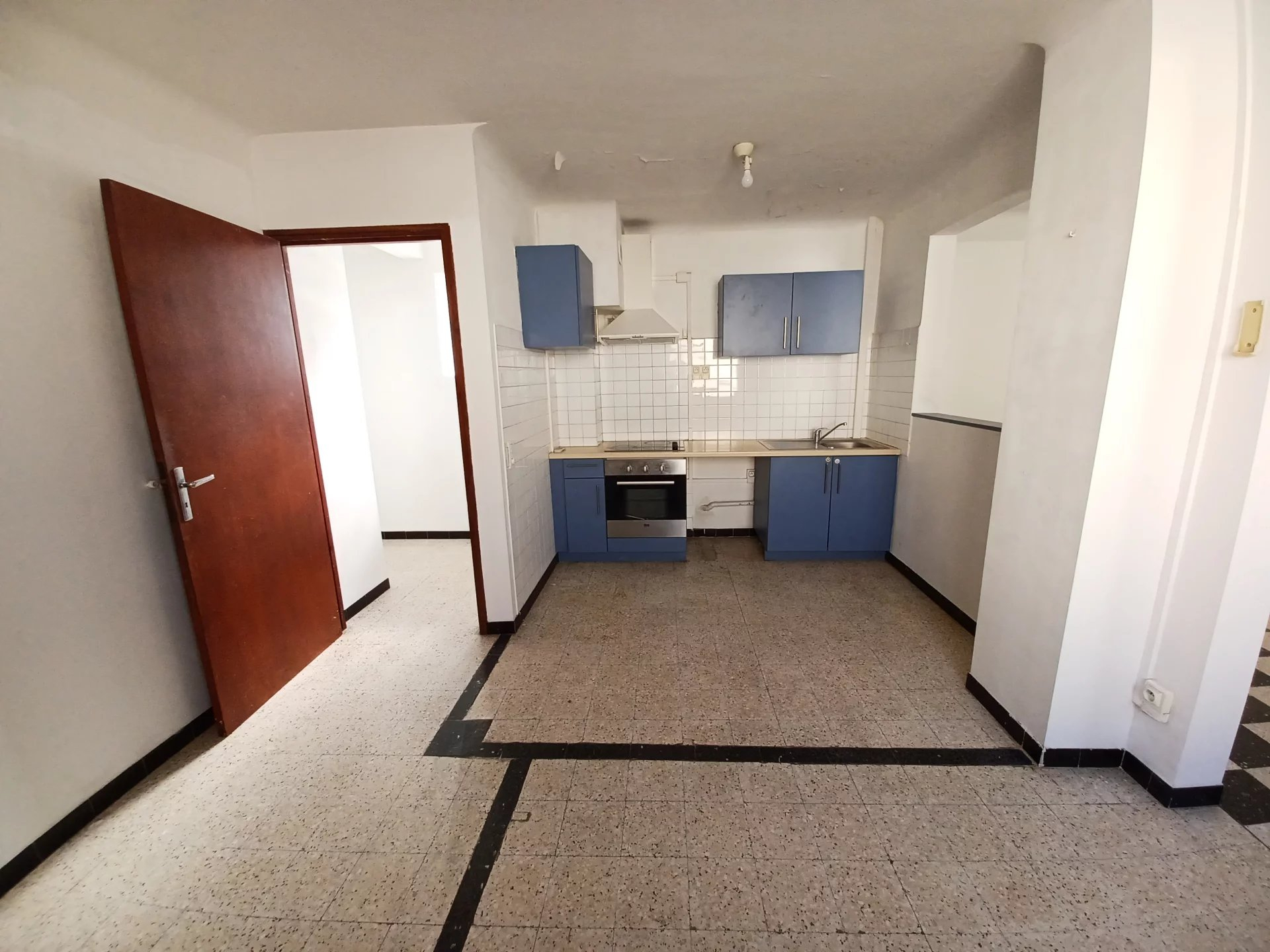 Location Appartement BEAUCAIRE 2 chambres