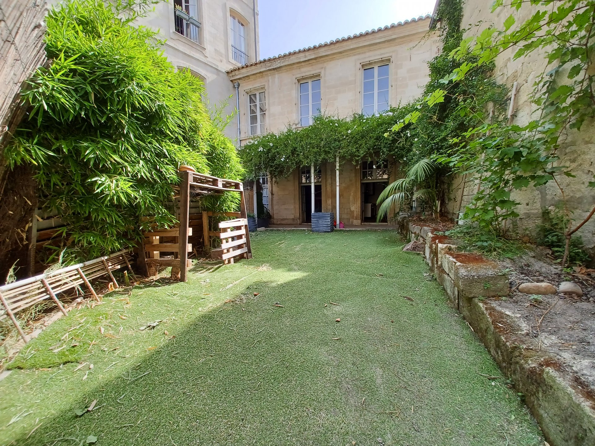 Location Appartement AVIGNON 1 salles de bain