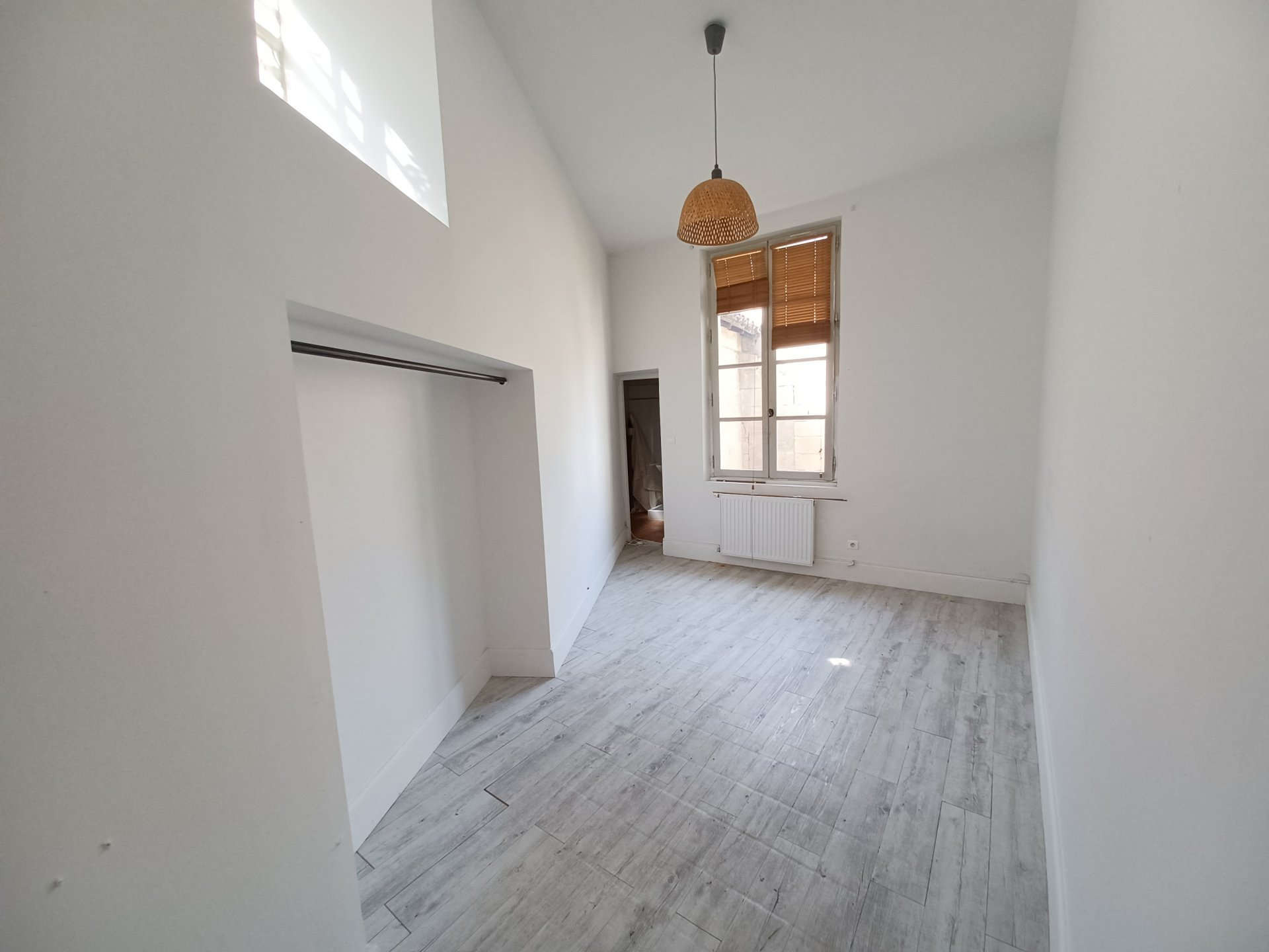 Location Appartement AVIGNON 1 salles de bain