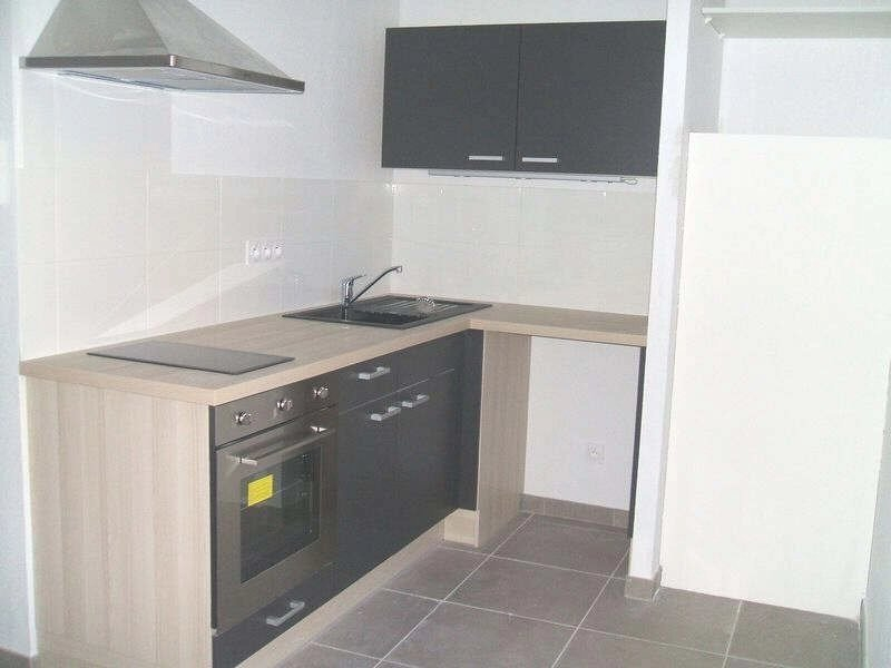 Location Appartement TARASCON 1 salles de bain
