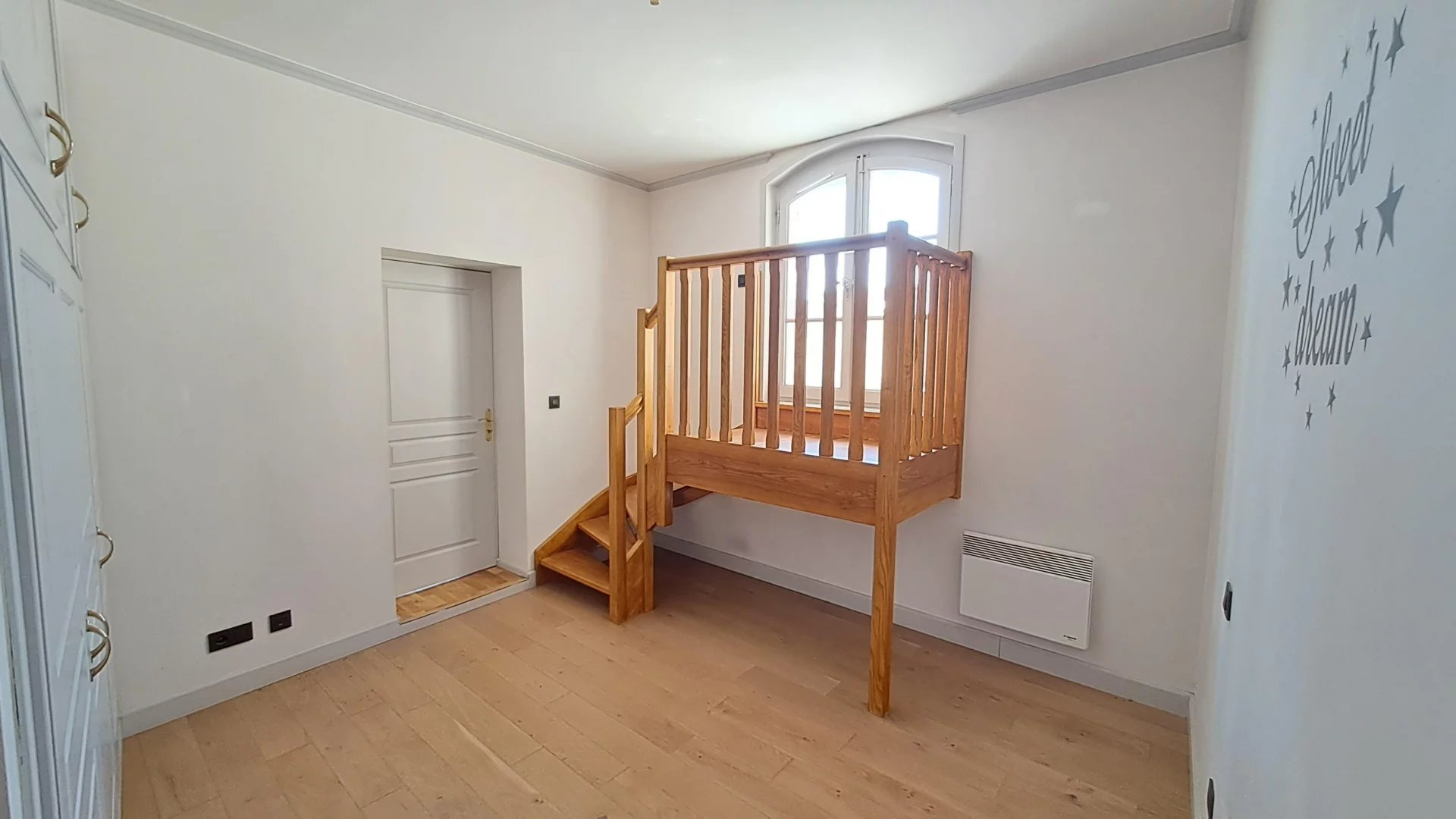 Location Appartement BEAUCAIRE surface habitable de 41 m²