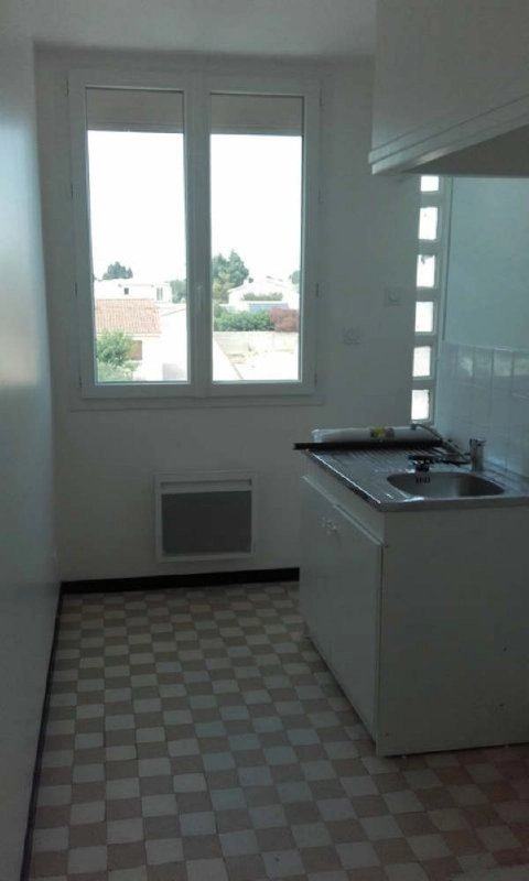 Location Appartement TARASCON surface habitable de 51 m²