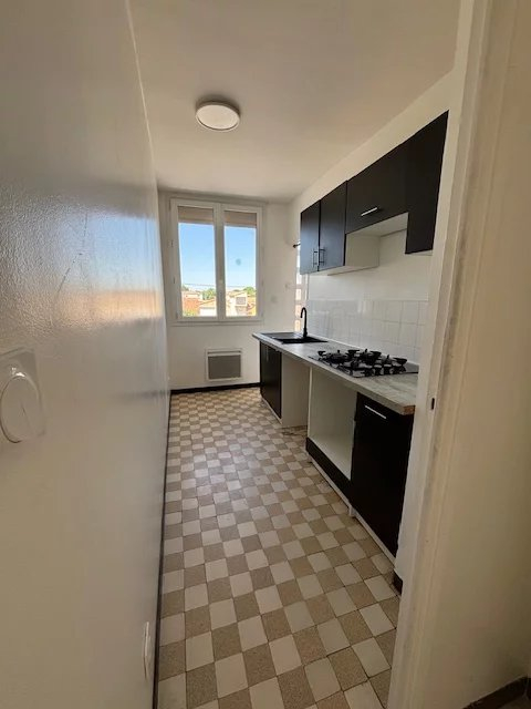 Location Appartement TARASCON surface habitable de 51 m²