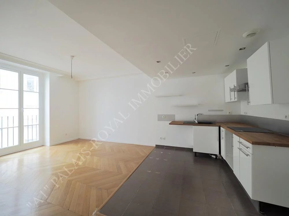 Location Appartement PARIS 1ER surface habitable de 46 m²