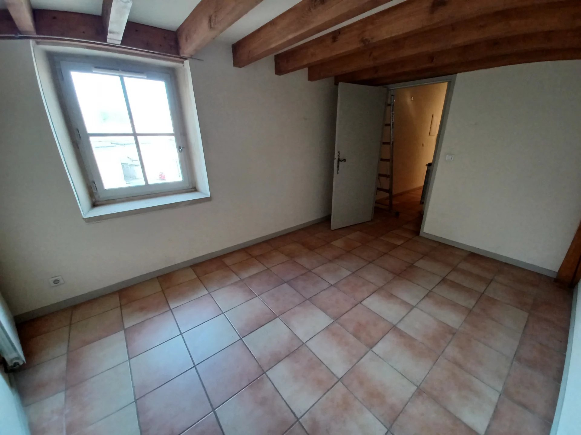 Location Appartement TARASCON séjour de 25.85 m²