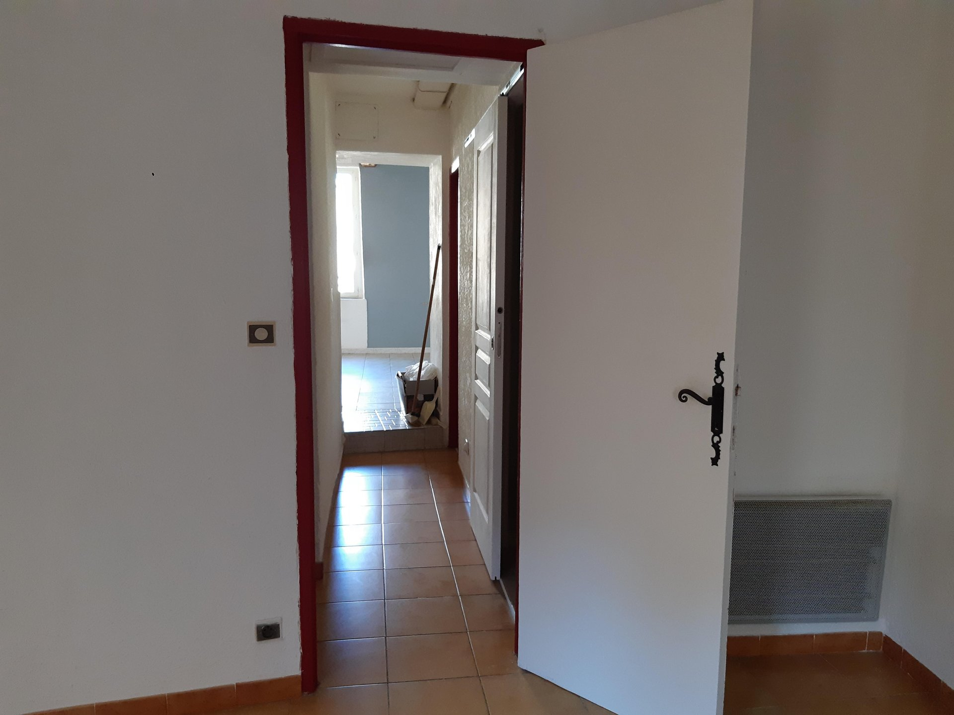 Location Appartement TARASCON surface habitable de 42 m²