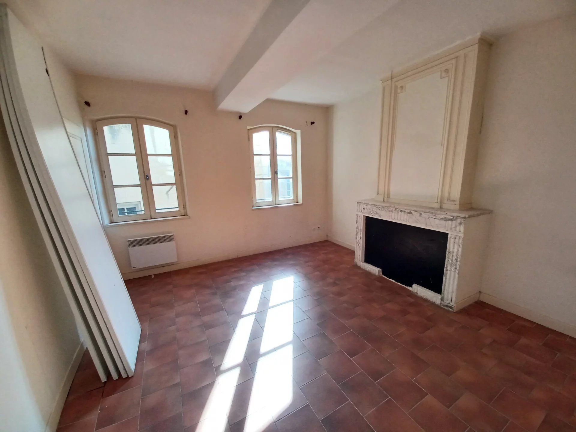 Location Appartement BEAUCAIRE 3 pièces