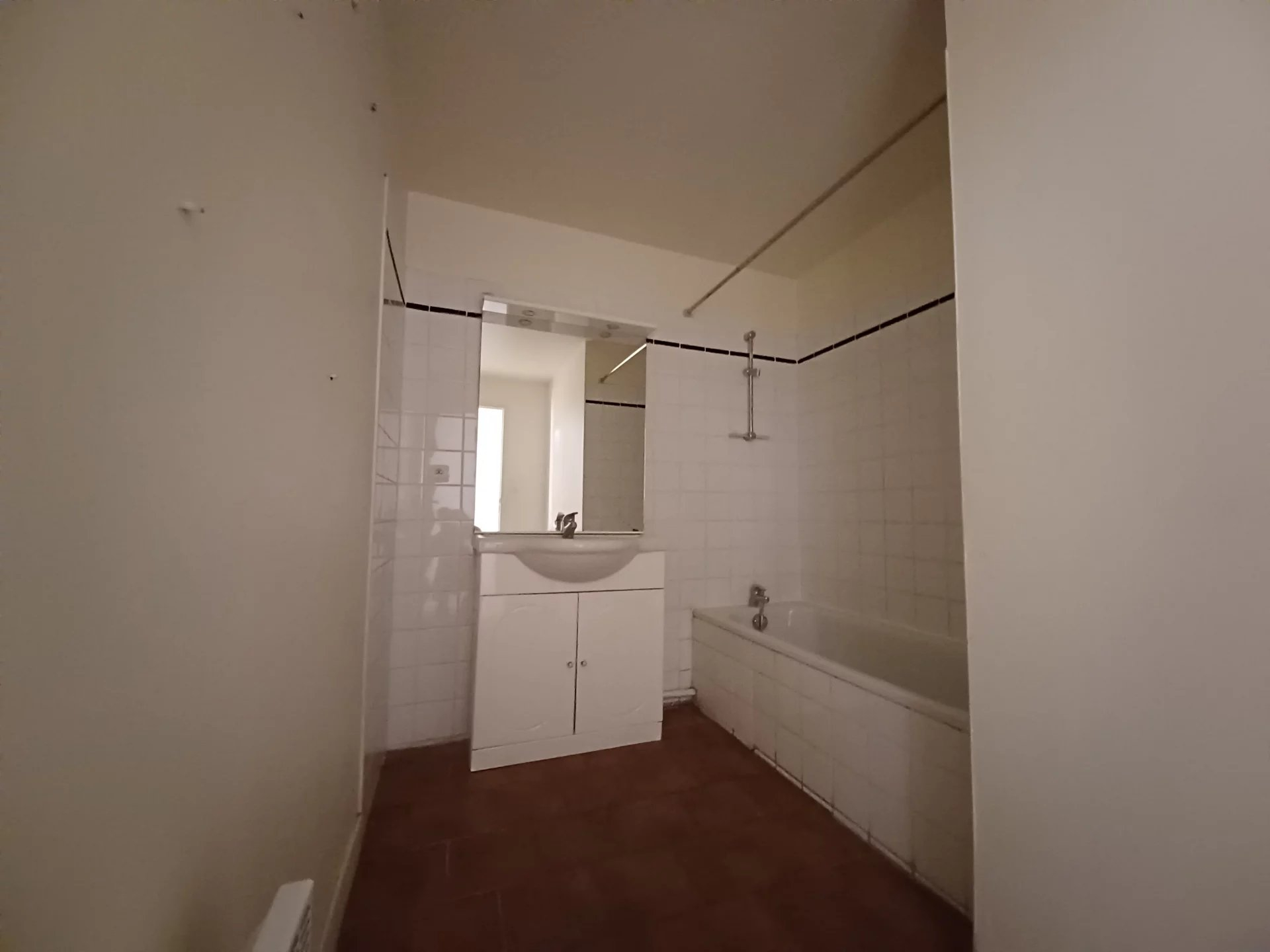 Location Appartement BEAUCAIRE 1 chambres