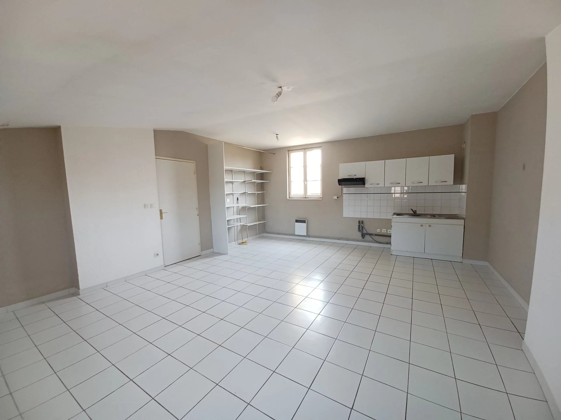 Location Appartement TARASCON 1 chambres