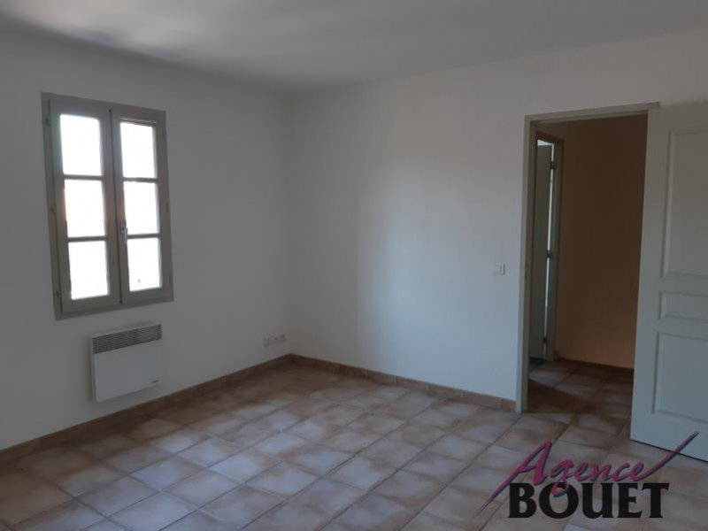 Location Appartement TARASCON surface habitable de 47 m²