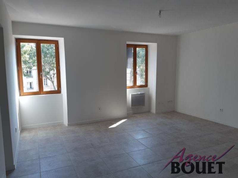 Location Appartement TARASCON 1 salles de bain