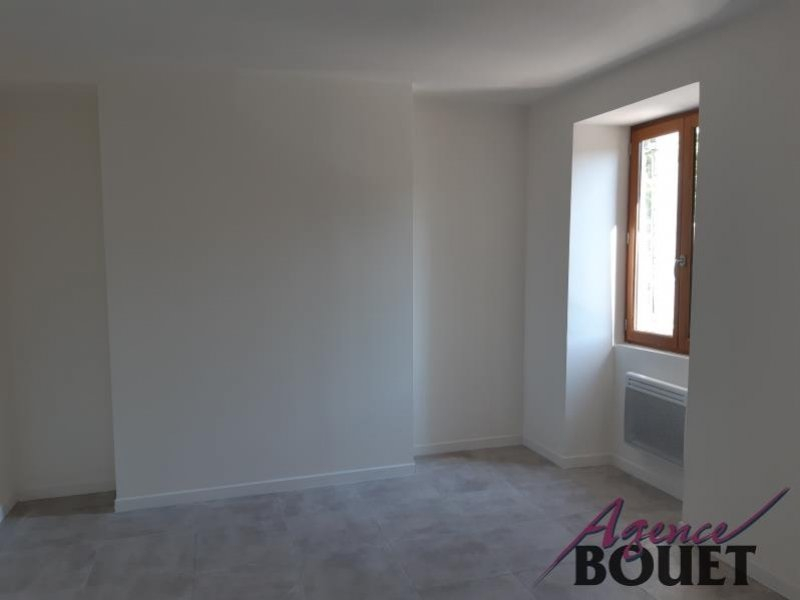 Location Appartement TARASCON surface habitable de 45 m²