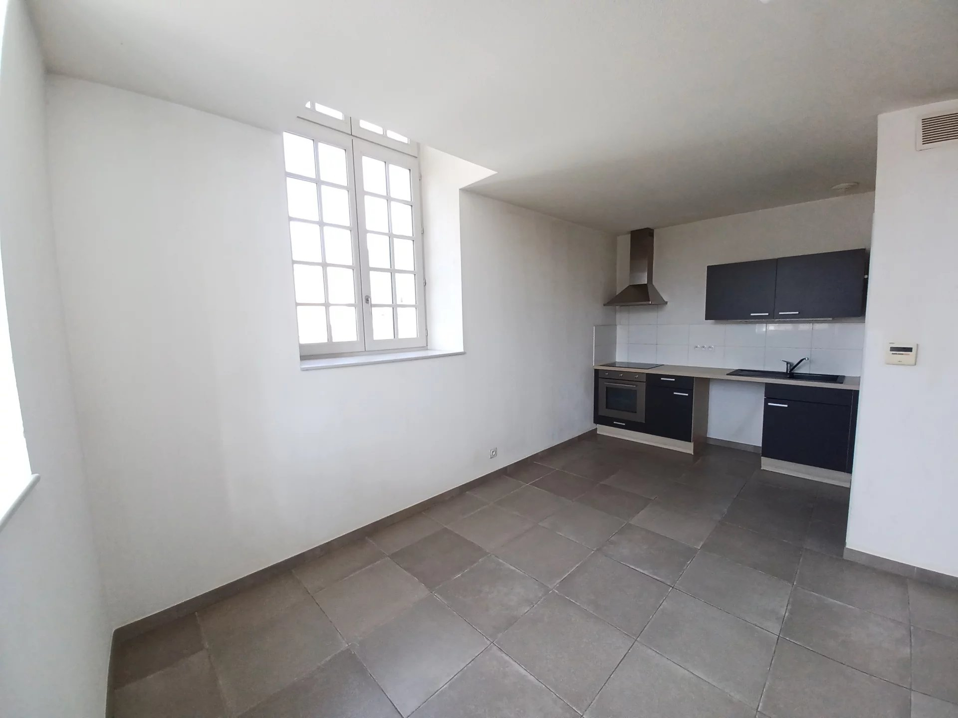 Location Appartement TARASCON Mandat : 0515-0138-B12