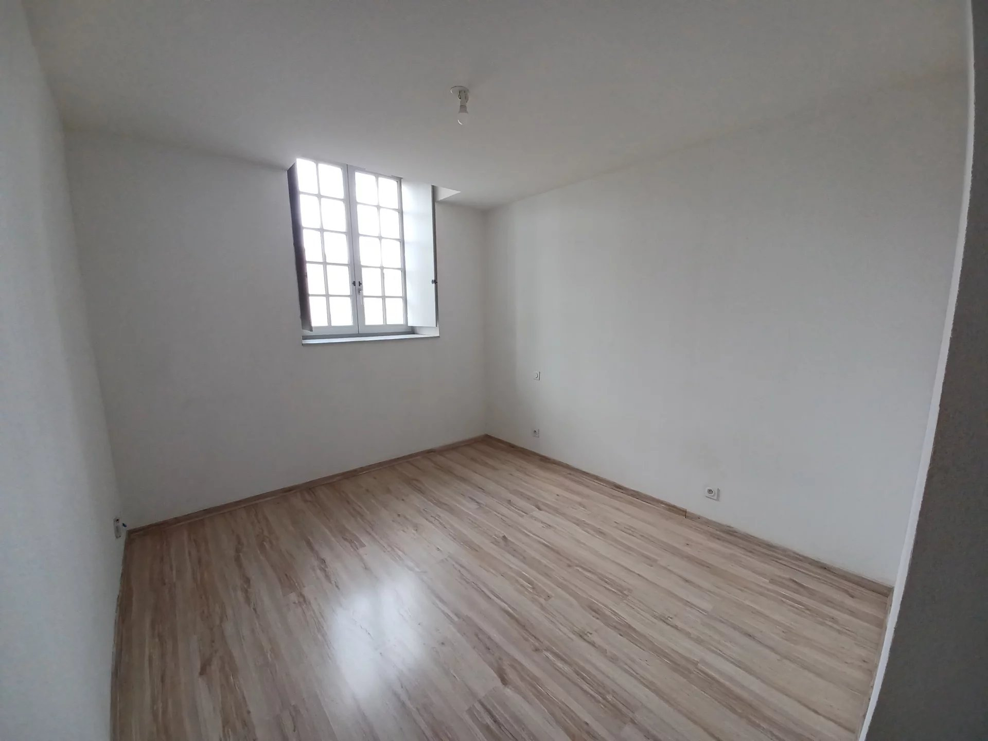 Location Appartement TARASCON séjour de 38.37 m²