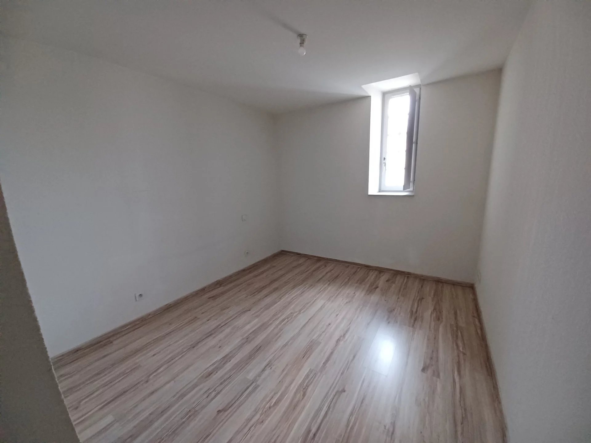 Location Appartement TARASCON 4 pièces