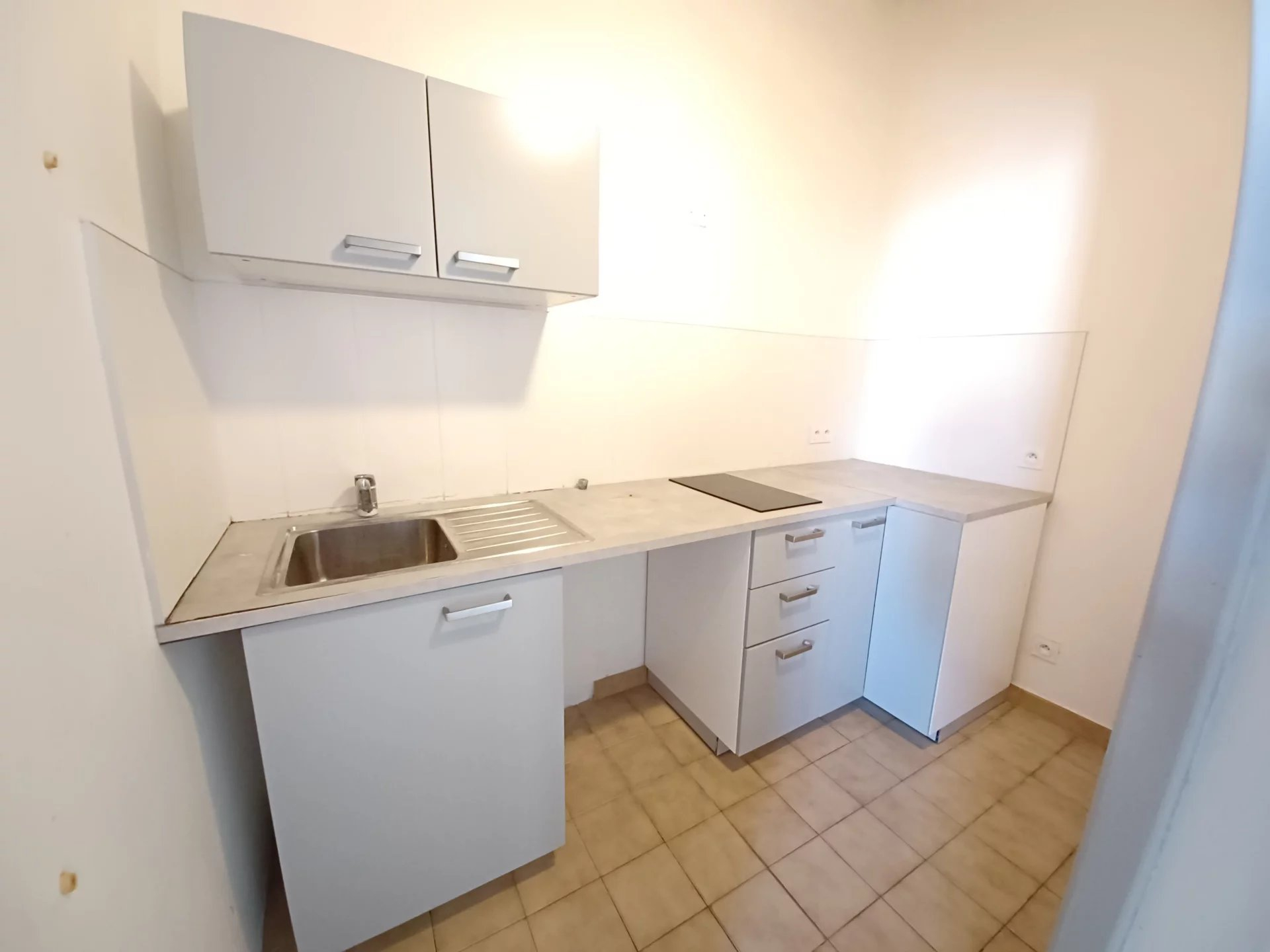 Location Appartement TARASCON 1 salles d'eau