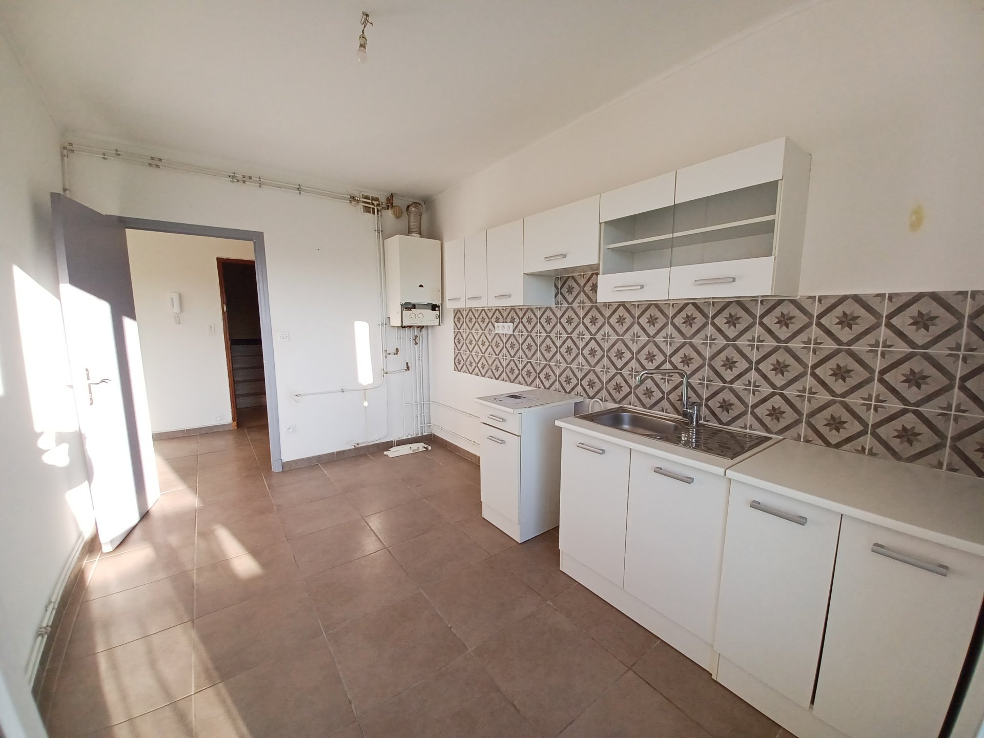 Location Appartement TARASCON 1 salles d'eau