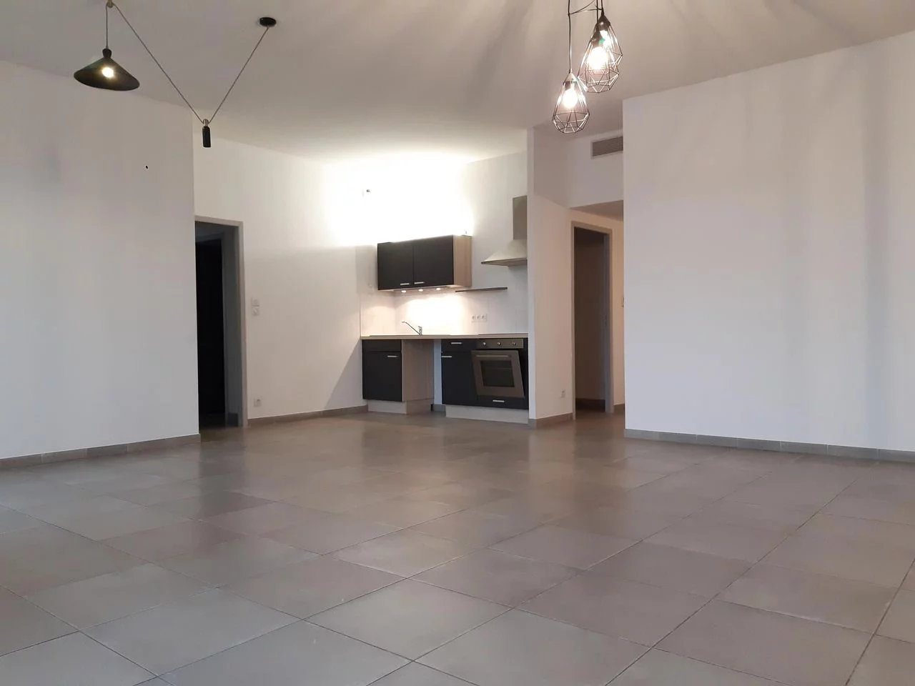 Location Appartement TARASCON Mandat : 0323-C01