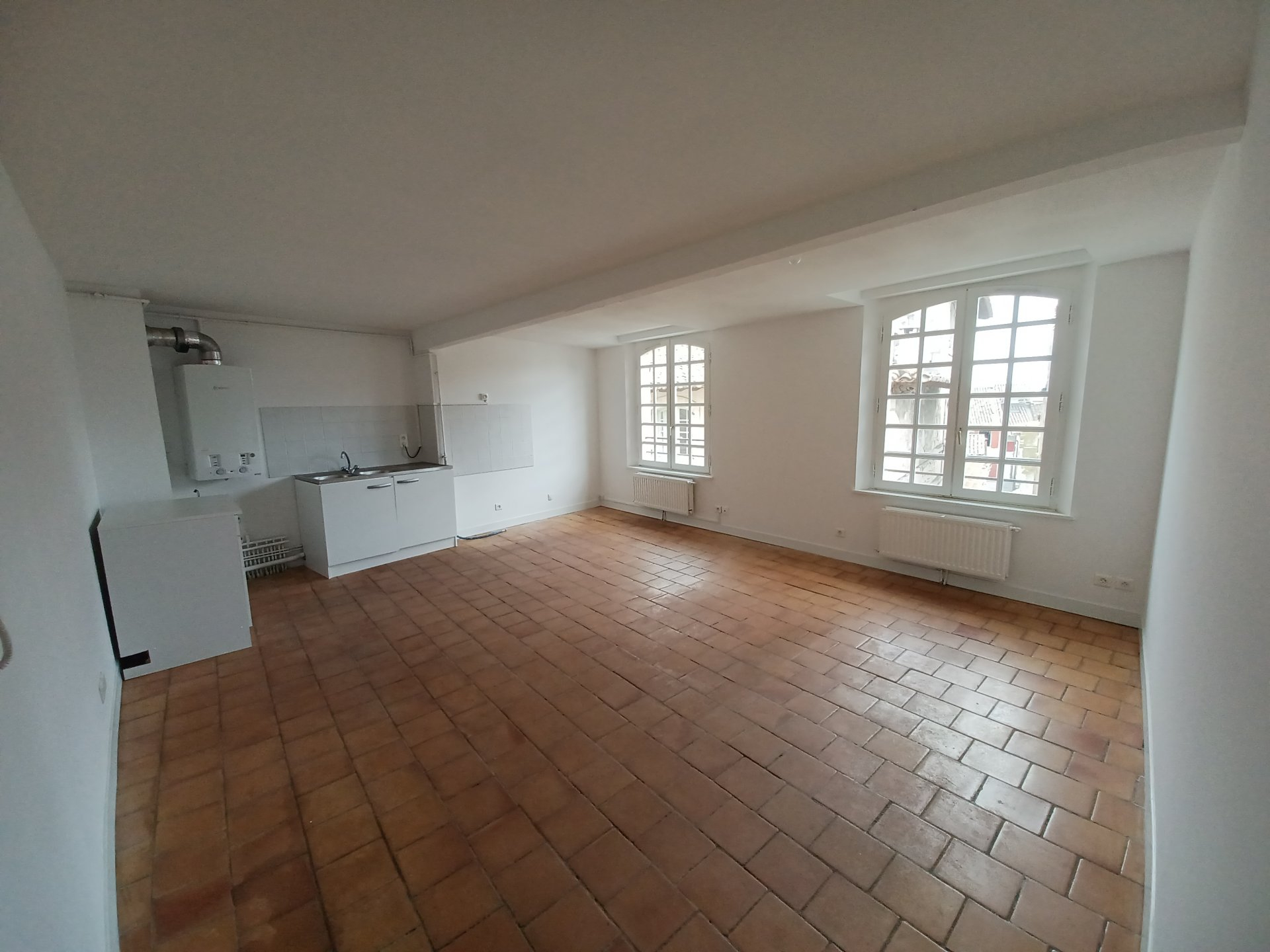 Location Appartement BEAUCAIRE 2 chambres