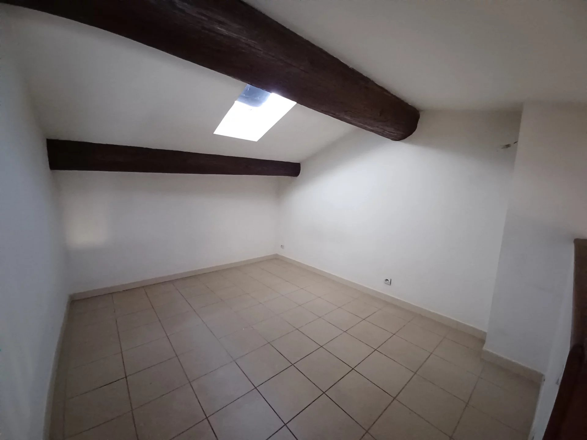 Location Appartement TARASCON 2 pièces