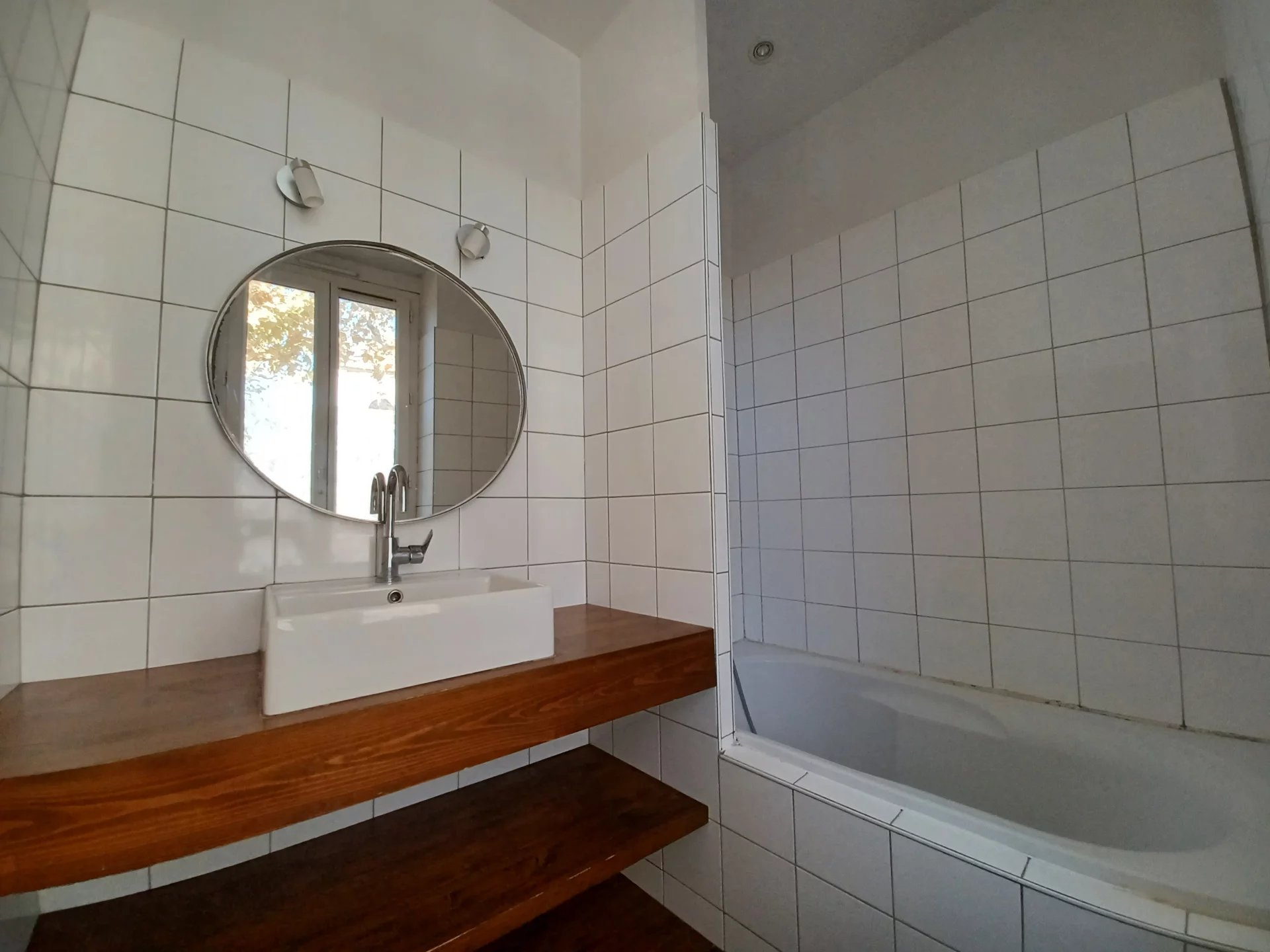 Location Maison MAUSSANE-LES-ALPILLES 1 salles de bain