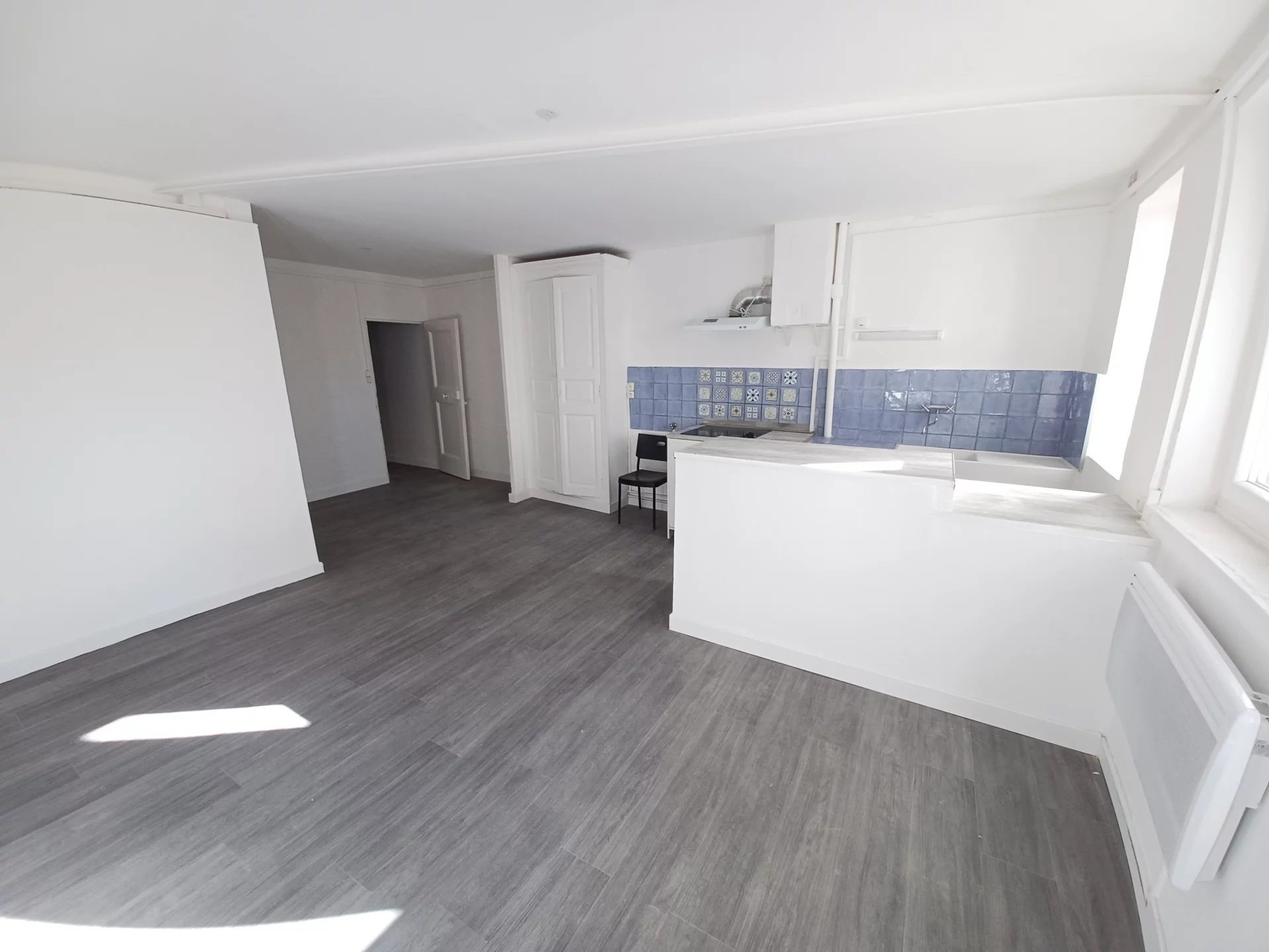 Location Appartement TARASCON surface habitable de 49 m²