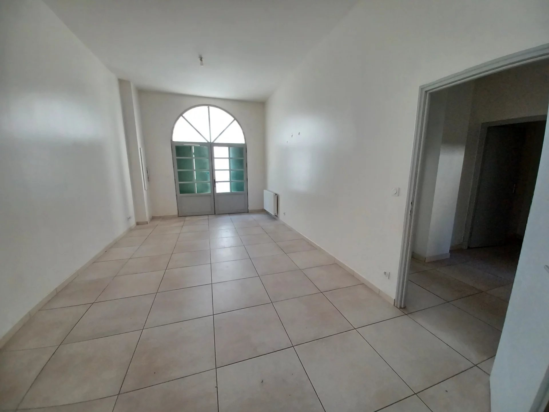 Location Appartement BEAUCAIRE Mandat : 0532-A2
