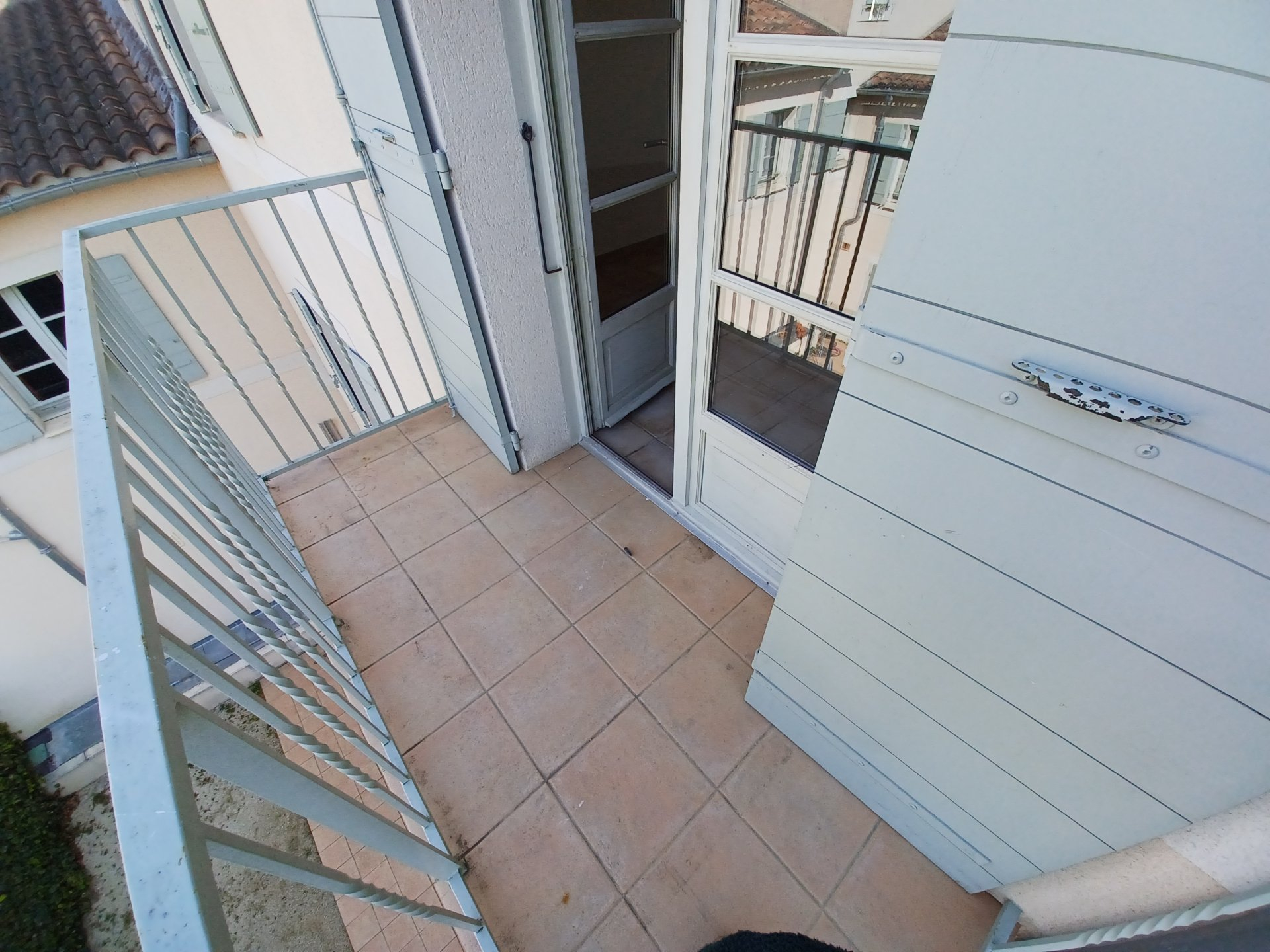 Location Appartement TARASCON surface habitable de 73 m²