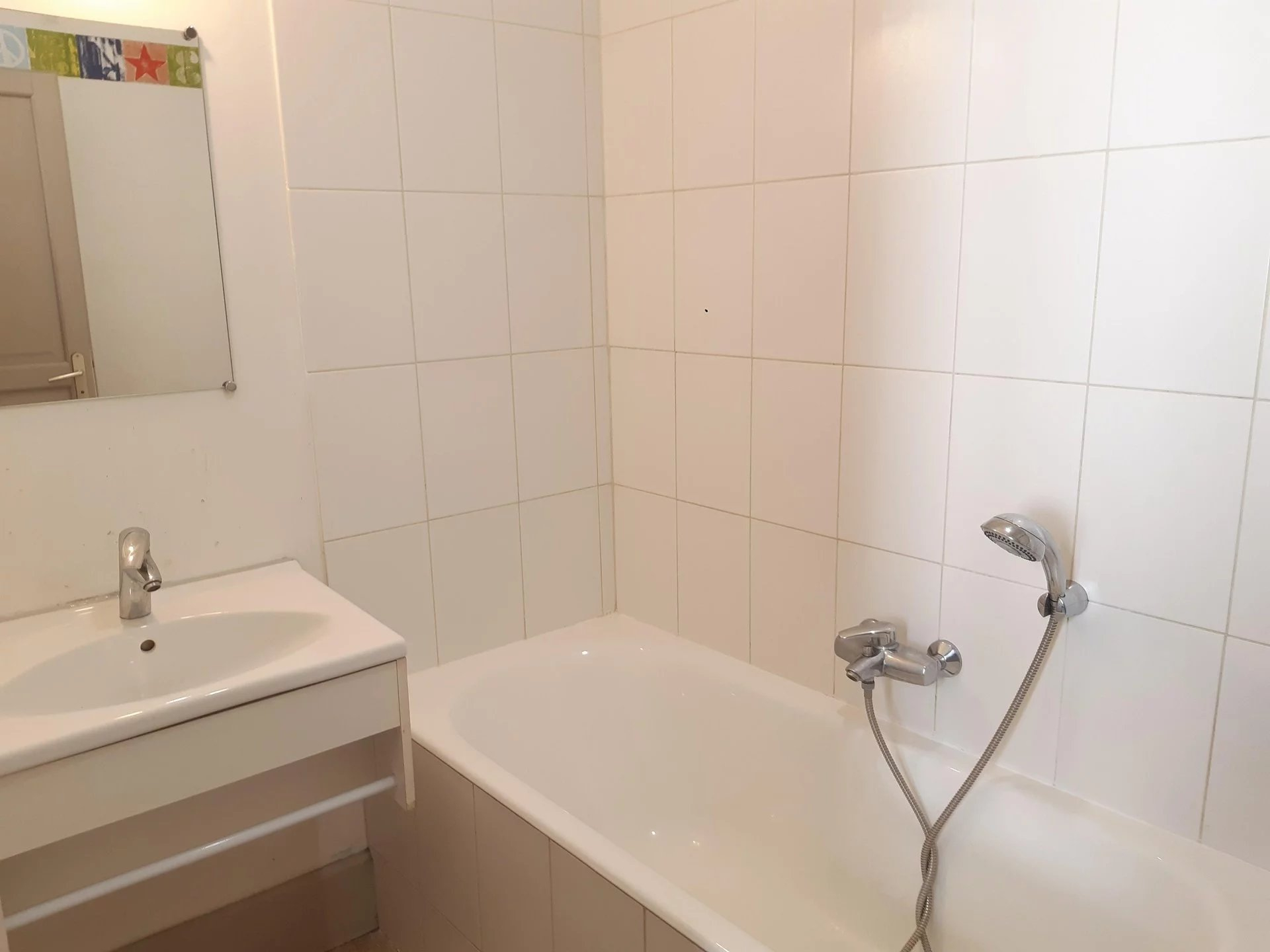 Location Appartement BEAUCAIRE 2 pièces