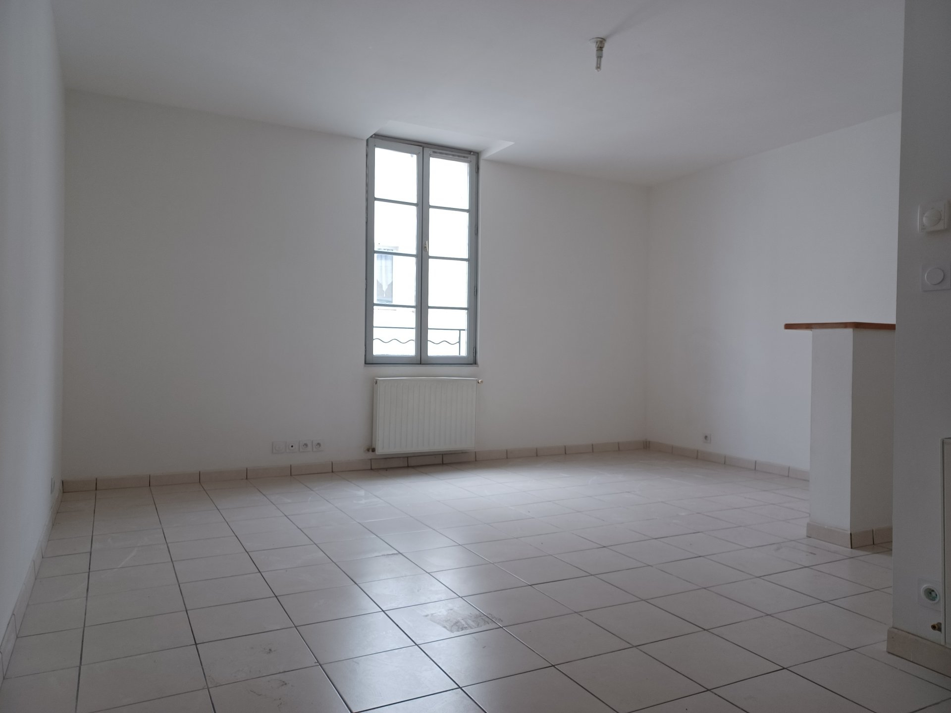 Location Appartement BEAUCAIRE 2 chambres