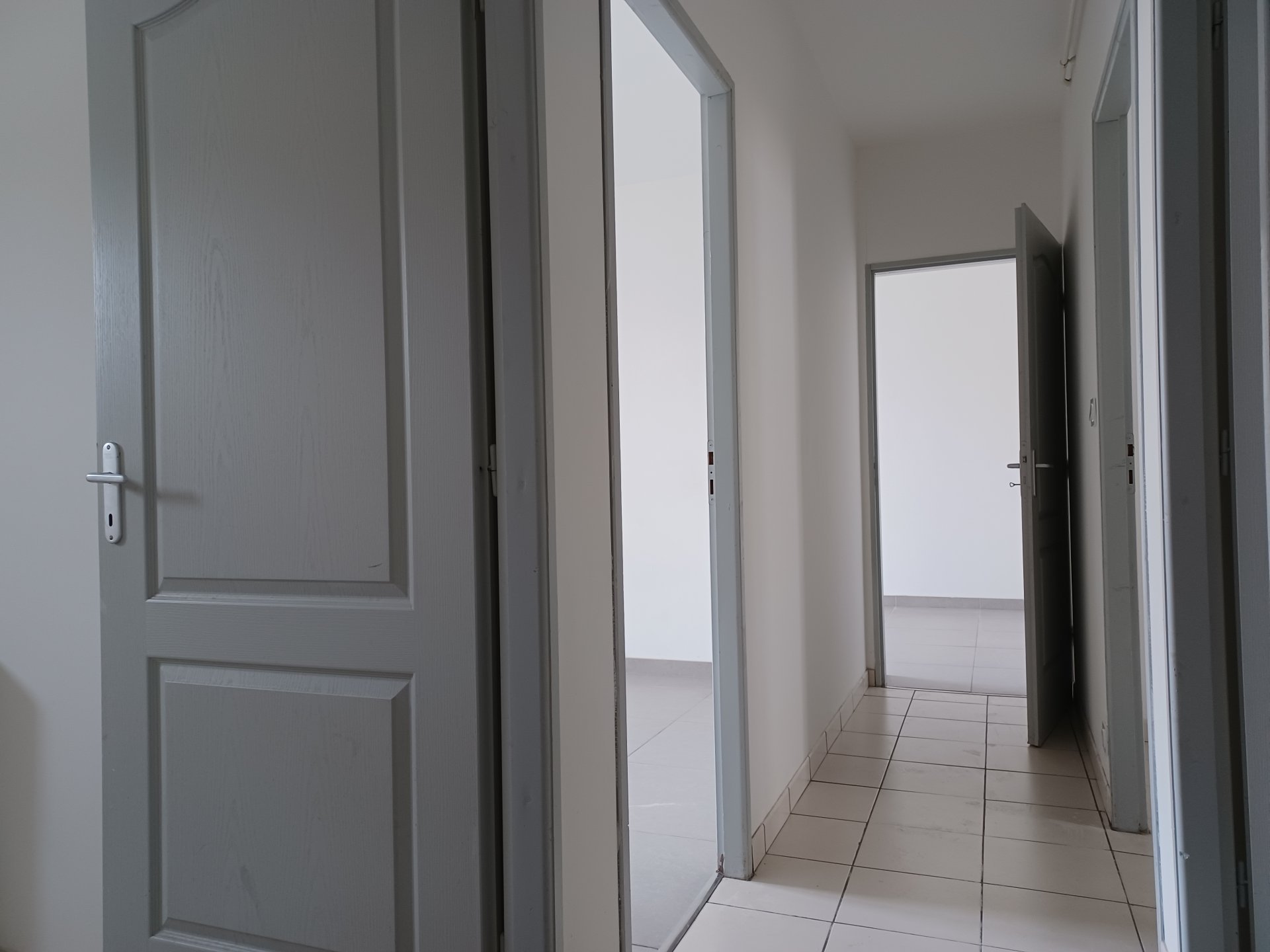 Location Appartement BEAUCAIRE surface habitable de 57 m²