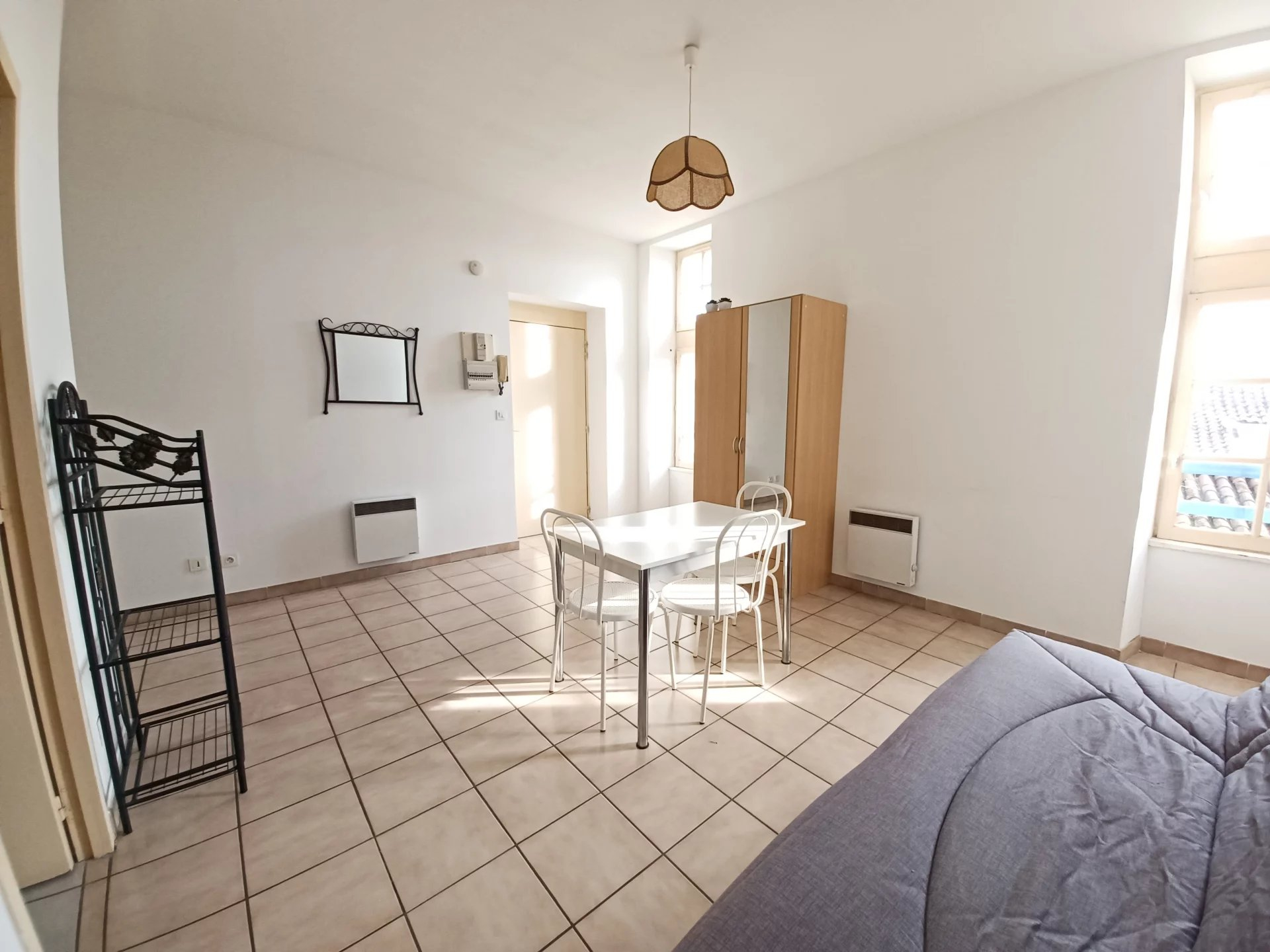 Location Appartement TARASCON surface habitable de 29 m²