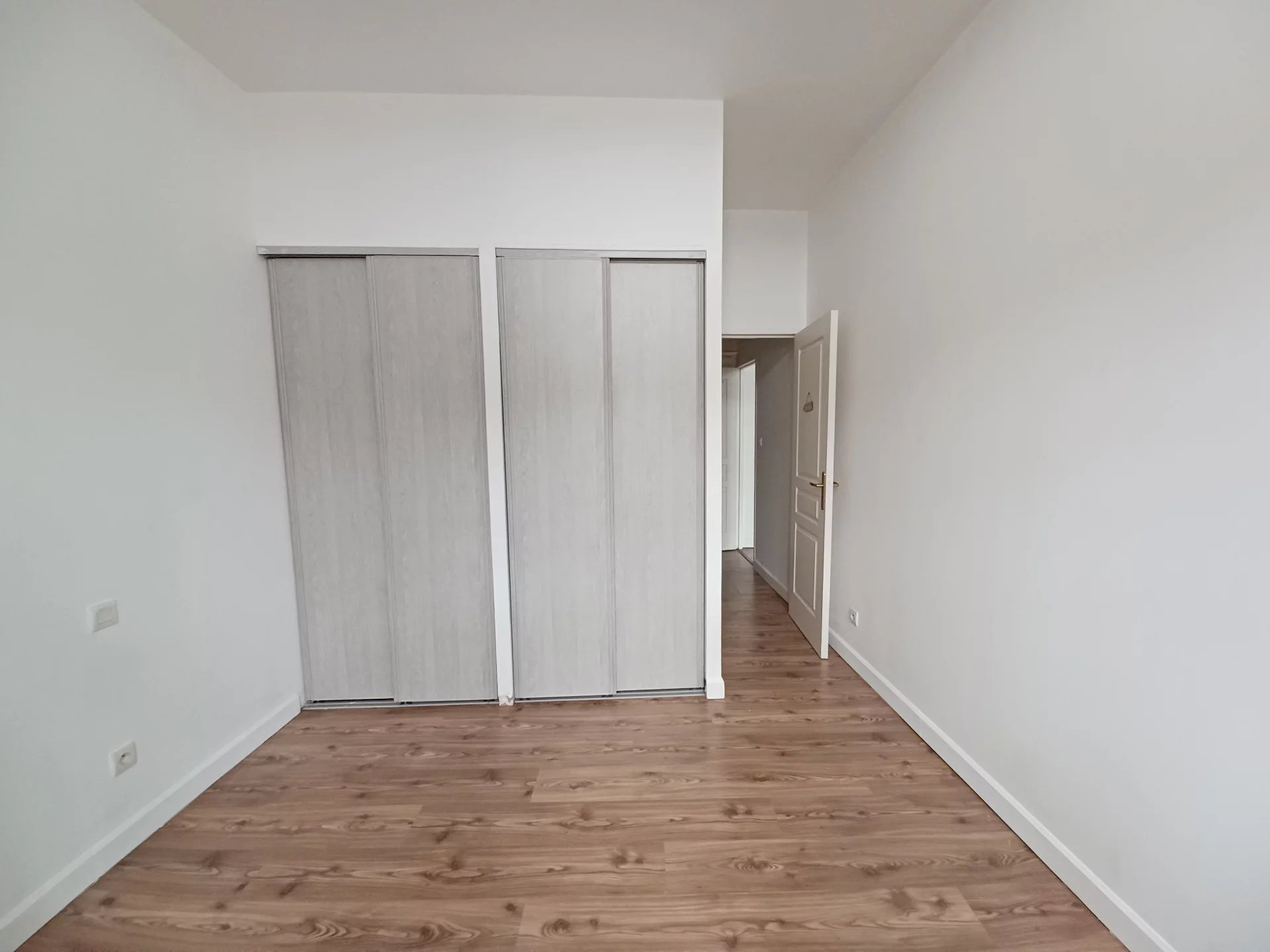 Location Appartement BEAUCAIRE 2 pièces