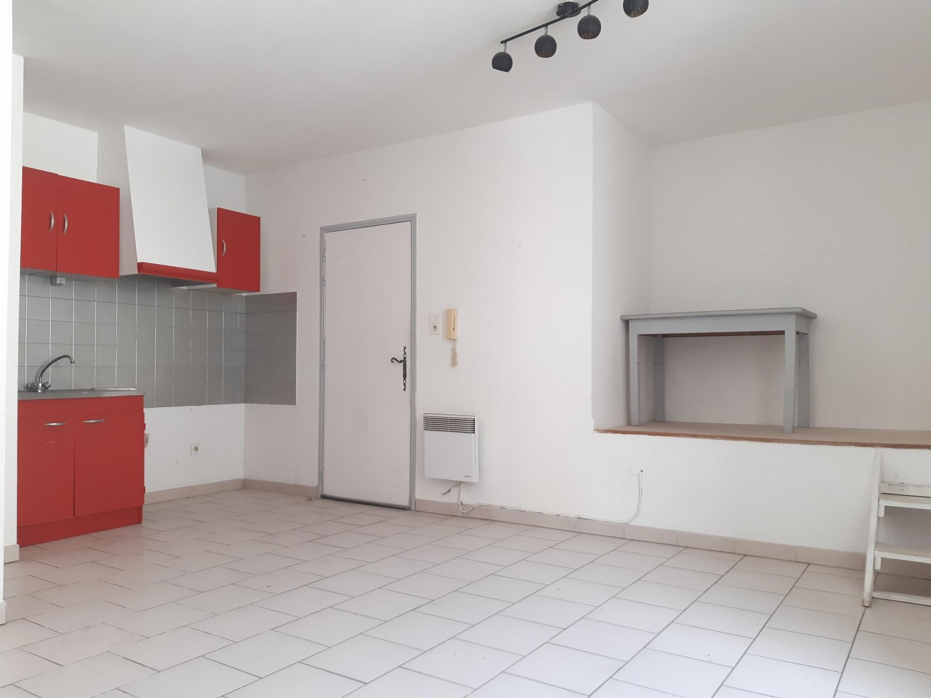 Location Appartement TARASCON 1 salles d'eau