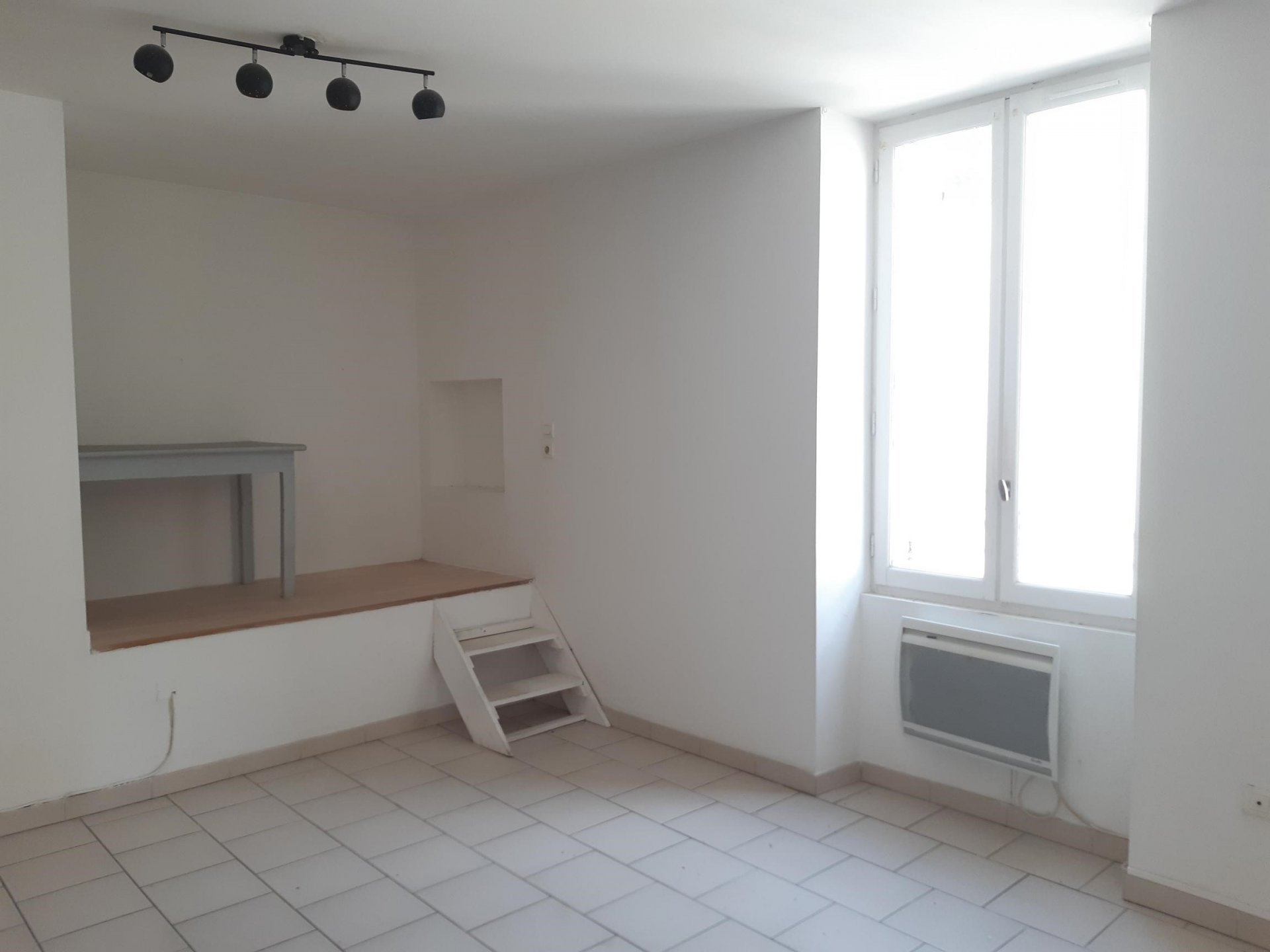 Location Appartement TARASCON 1 pièces