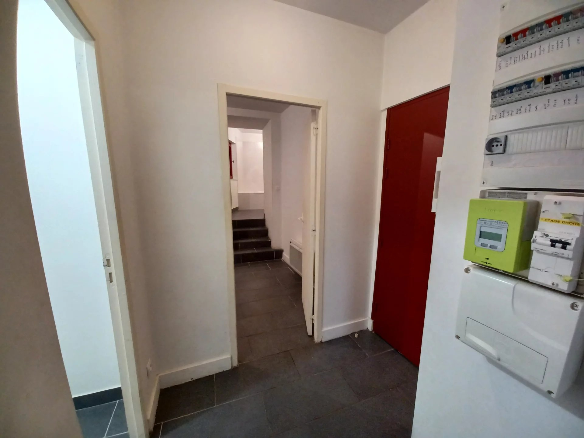 Location Appartement BEAUCAIRE 2 pièces