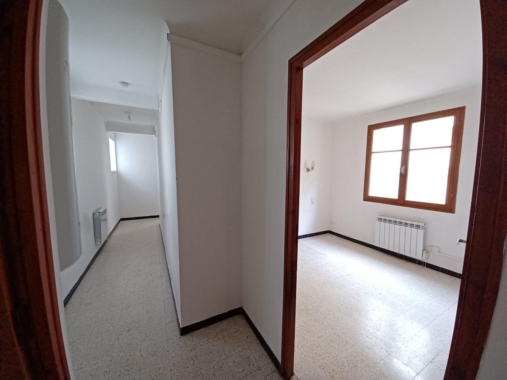 Location Appartement BEAUCAIRE surface habitable de 64 m²