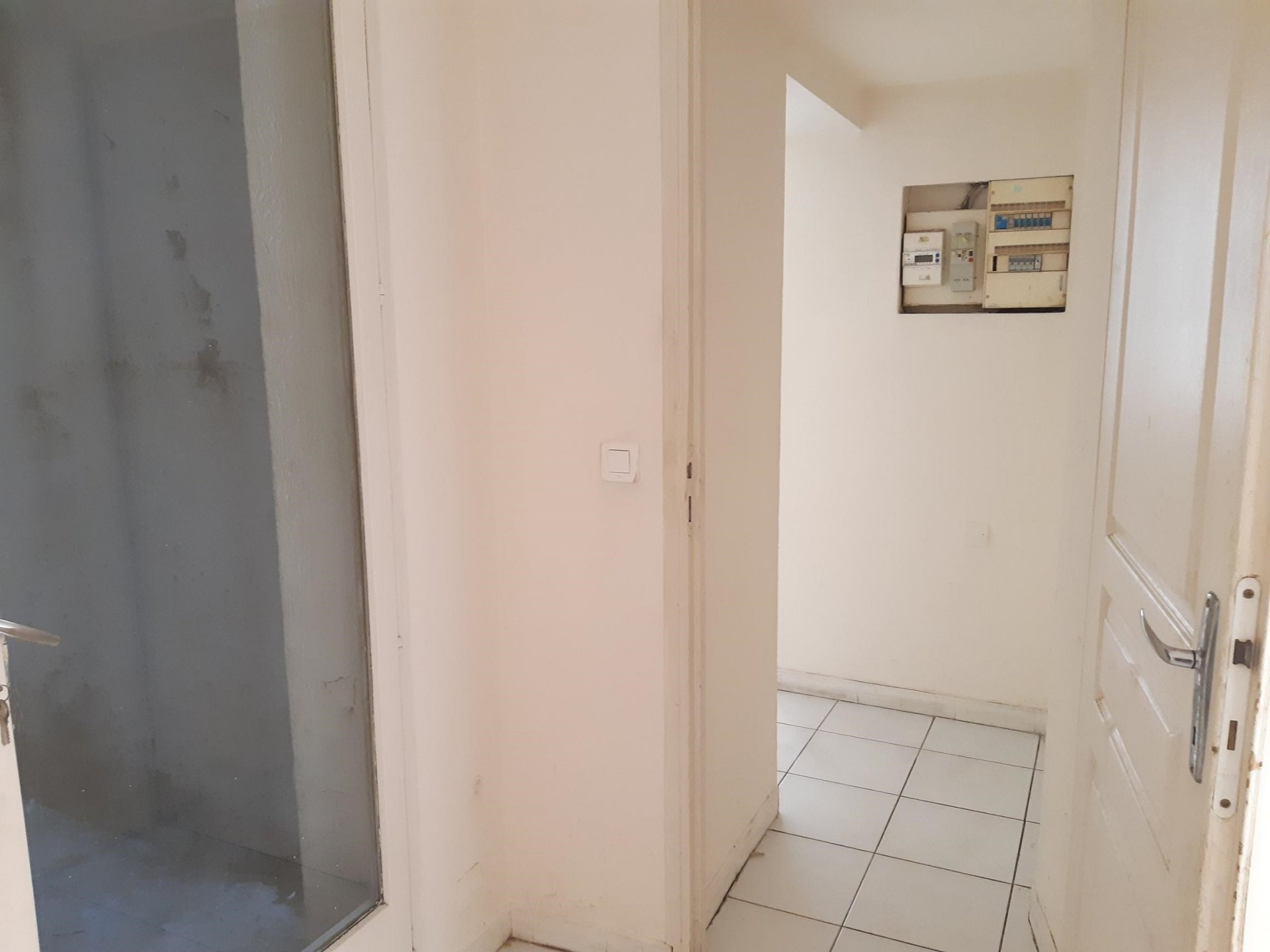 Location Appartement TARASCON surface habitable de 46 m²