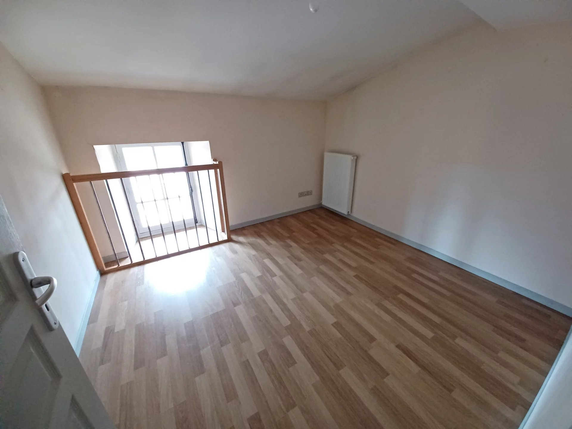 Location Appartement CHAVANNES surface habitable de 53 m²