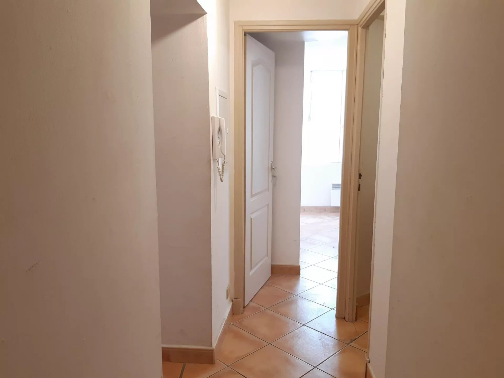 Location Appartement TARASCON 1 chambres