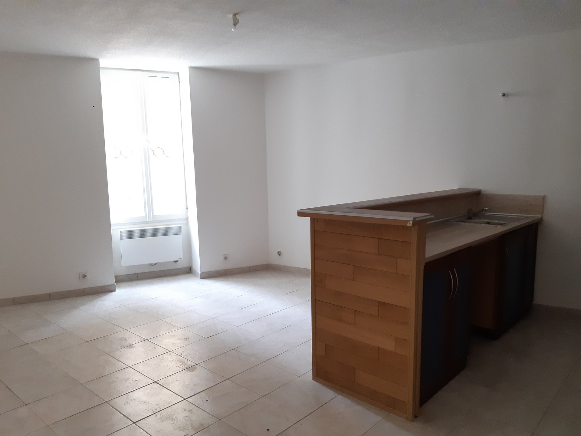 Location Appartement TARASCON 2 pièces