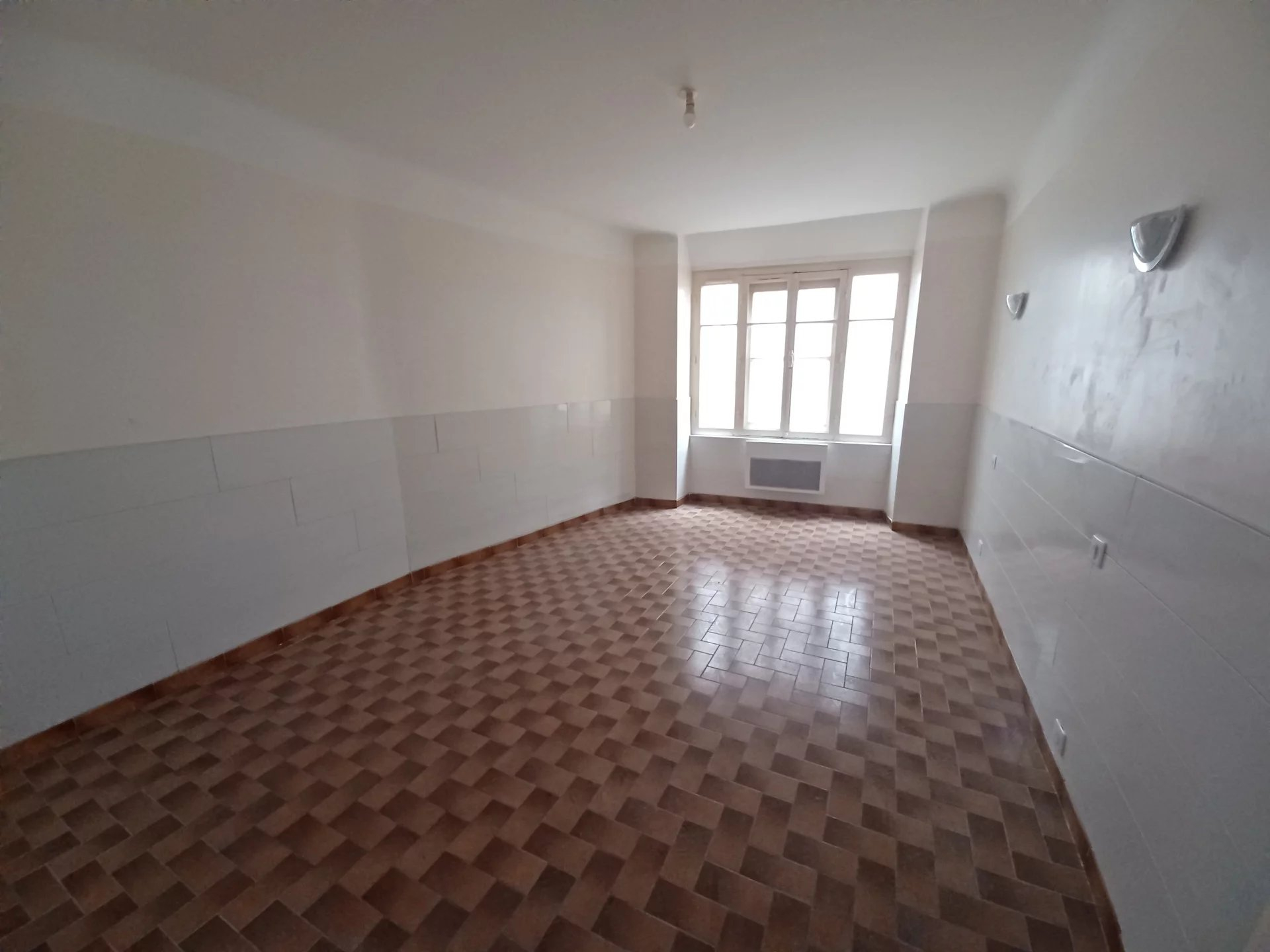 Location Appartement TARASCON 4 pièces