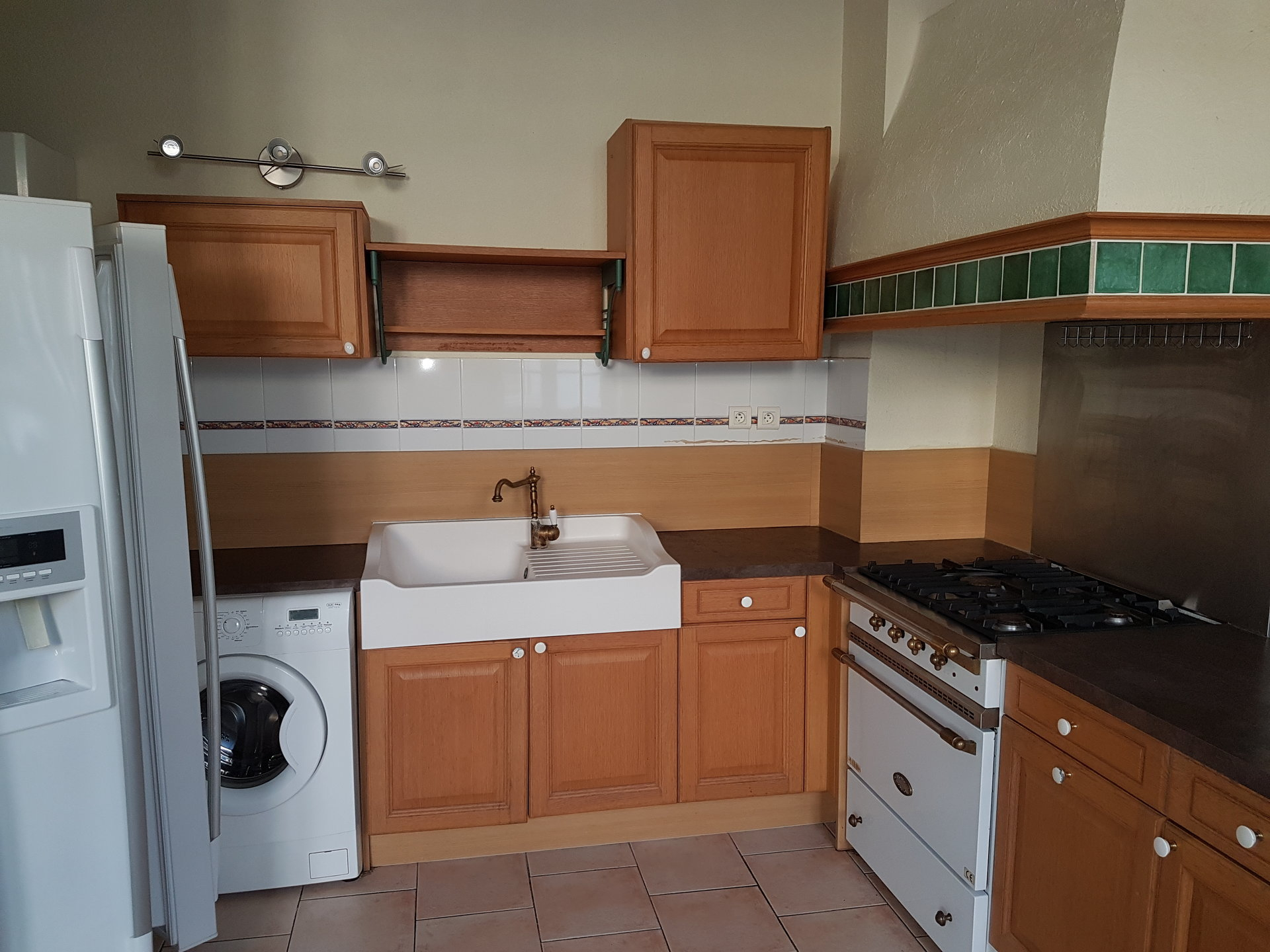 Location Appartement BEAUCAIRE 1 salles de bain